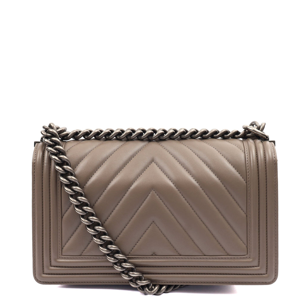 Chanel Shoulder Bag Boy - Medium in Grey, Calfskin Leather