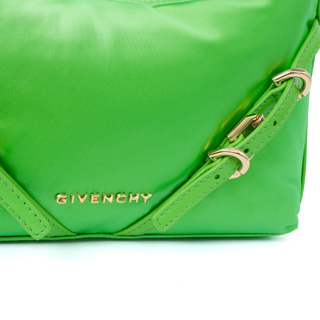 Givenchy Shoulder Bag Voyou - Mini in Green, Fabric