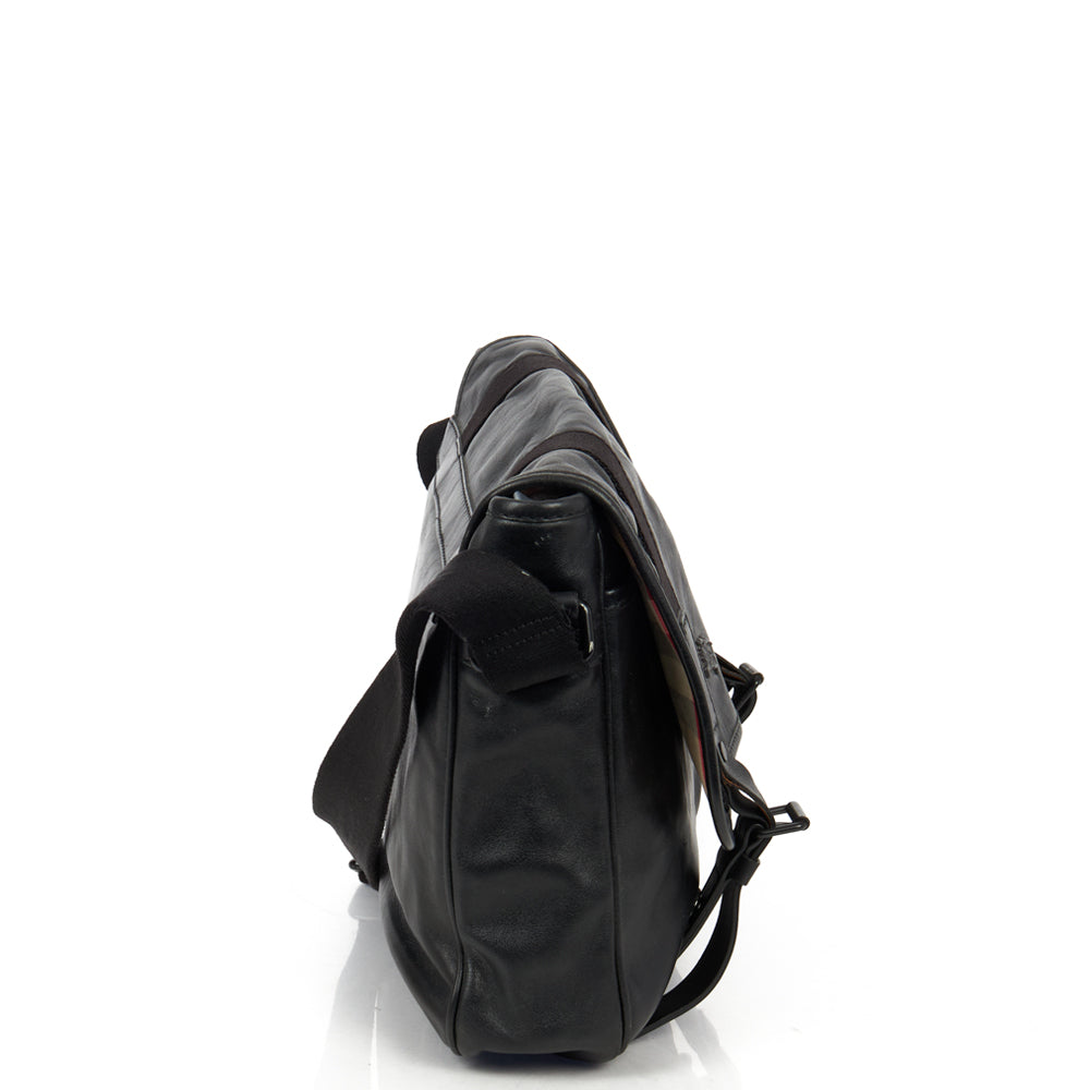 Burberry Satchel in Black, Leather