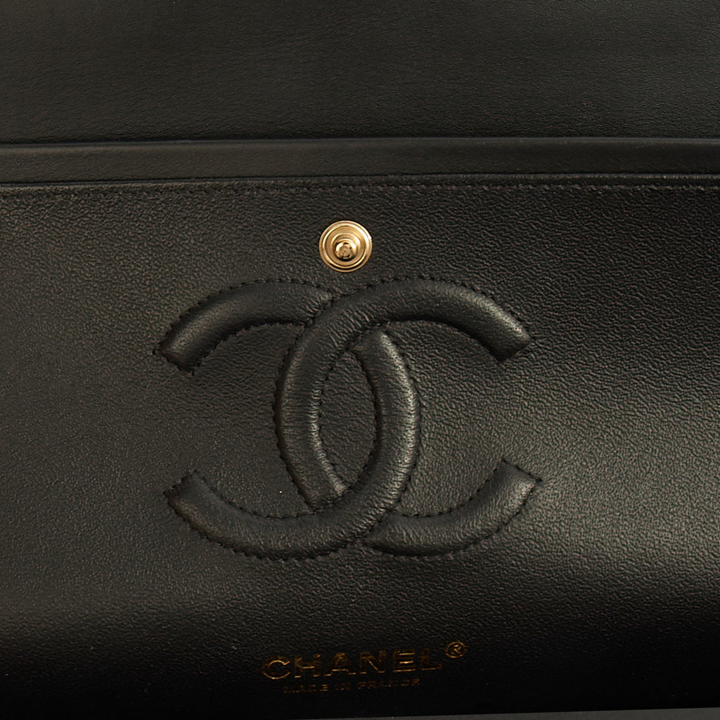 Chanel Shoulder Bag Classic Double Flap - Medium in Black, Patent Leather