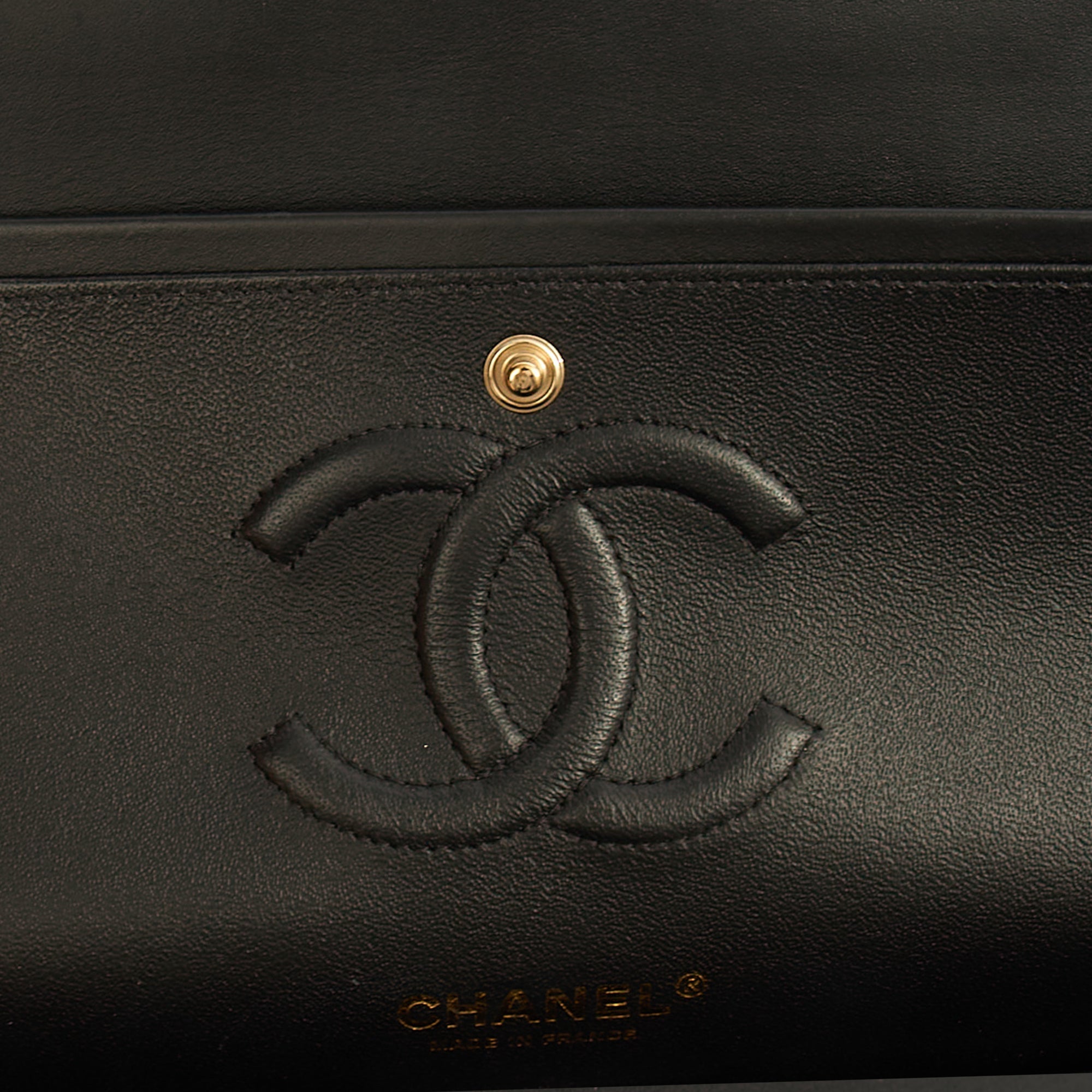 Chanel Shoulder Bag Classic Double Flap - Medium in Black, Patent Leather