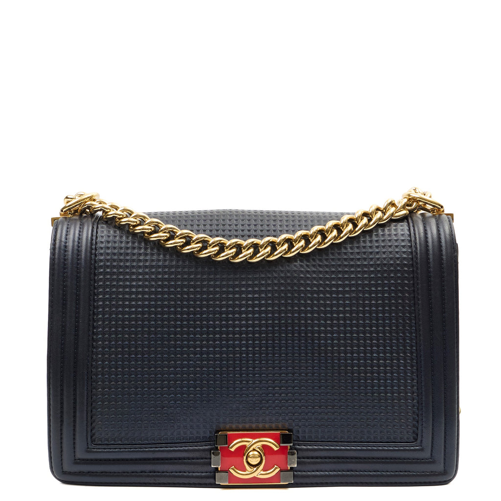 Chanel Shoulder Bag Boy - New Medium in Blue, Leather