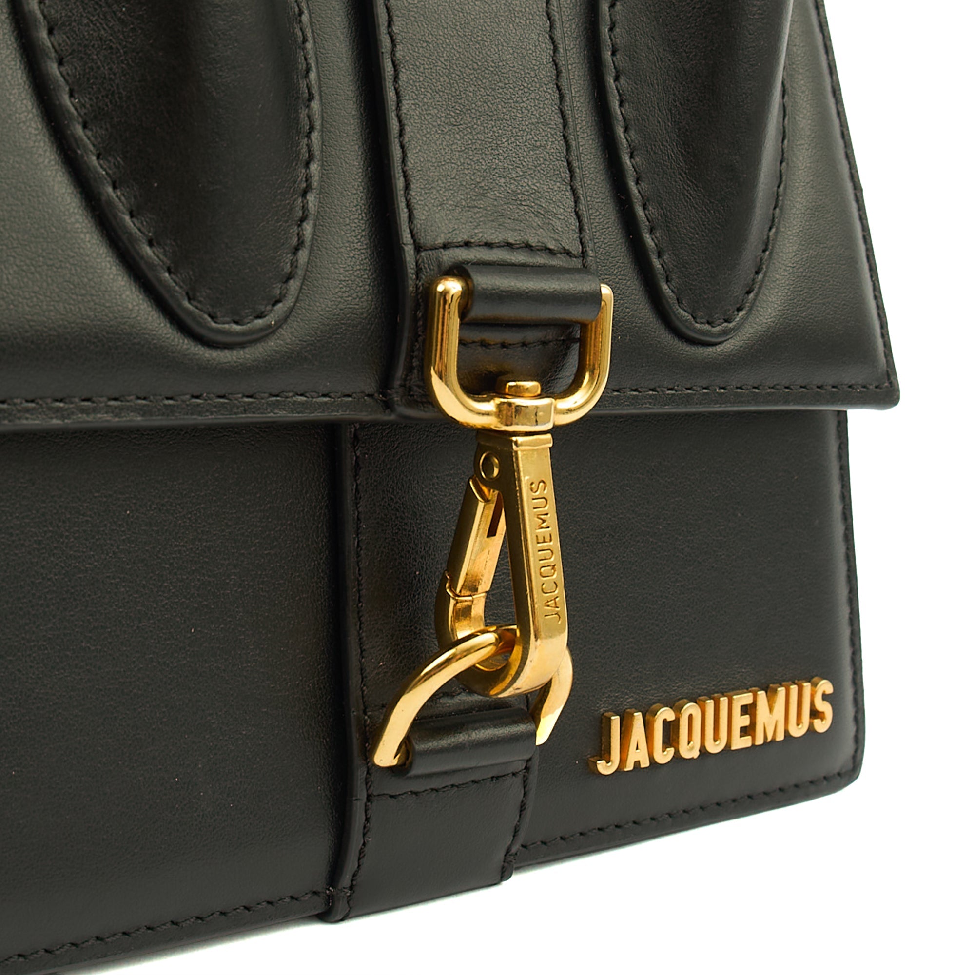 Jacquemus Mini Bag Le Chiquito Moyen in Black, Leather