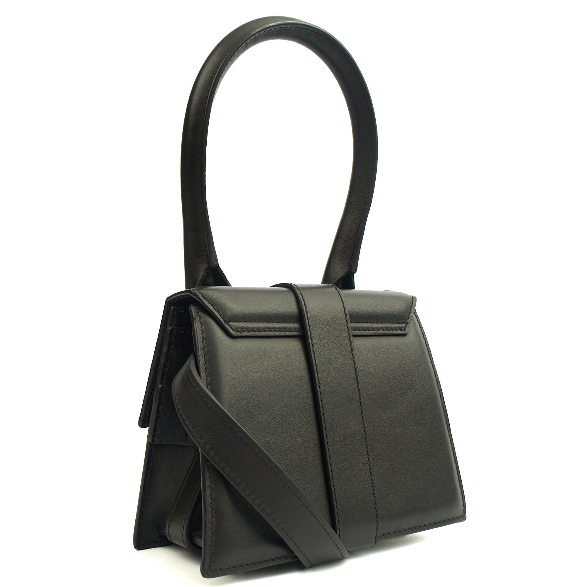 Jacquemus Mini Bag Le Chiquito Moyen in Black, Leather
