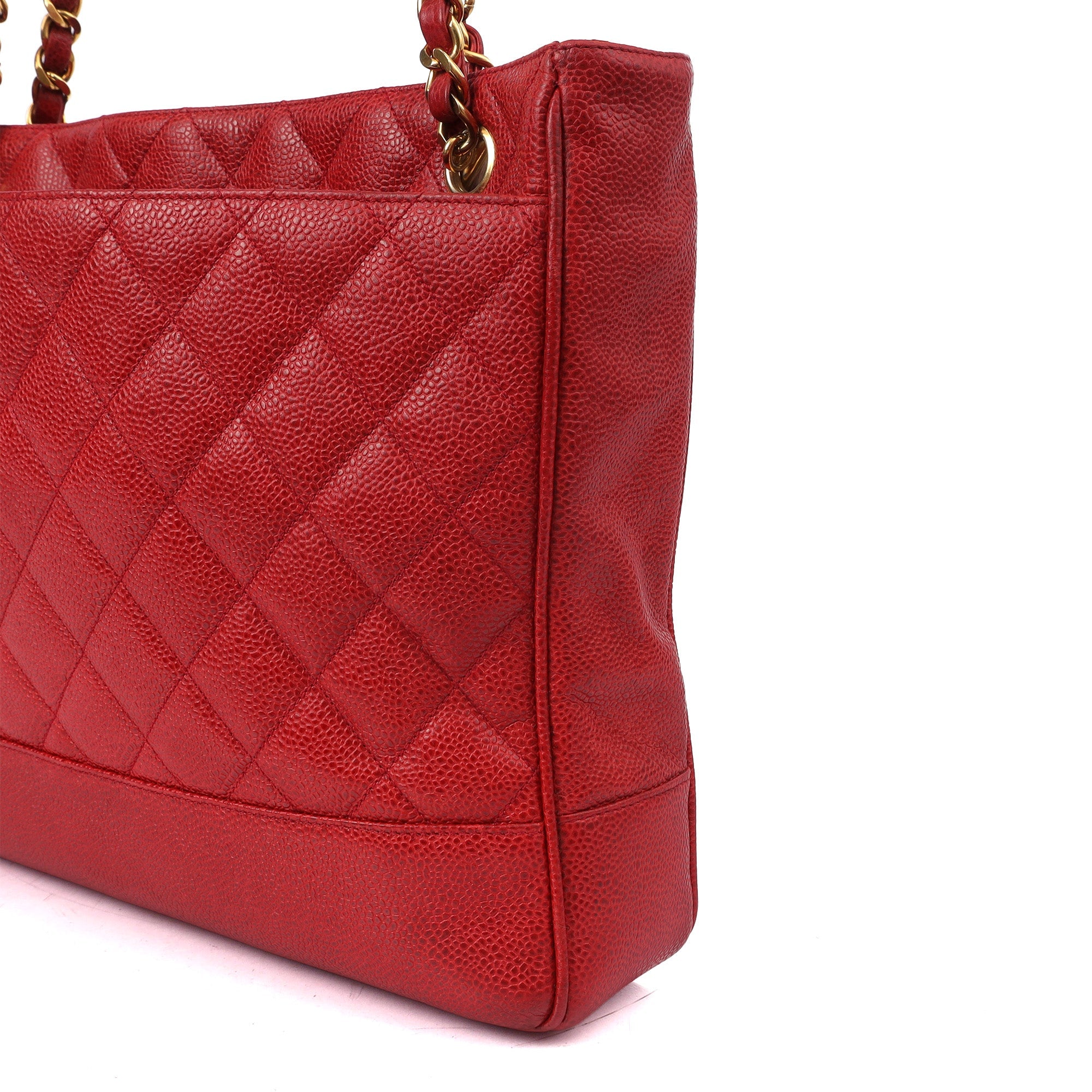 Chanel Tote Tote in Red, Caviar Leather