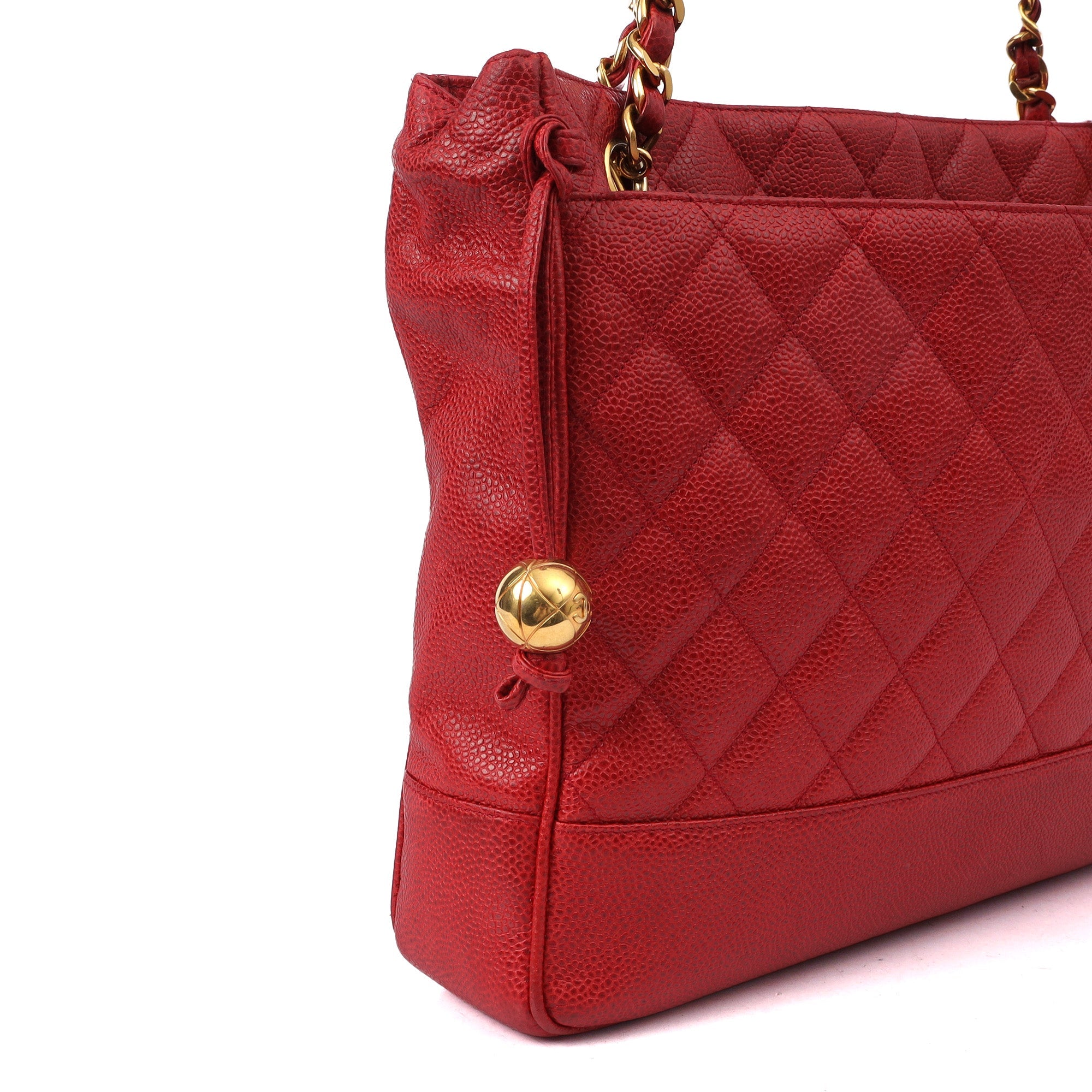 Chanel Tote Tote in Red, Caviar Leather