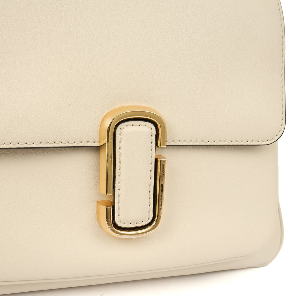 Marc Jacobs Shoulder Bag J Marc in Neutral, Leather