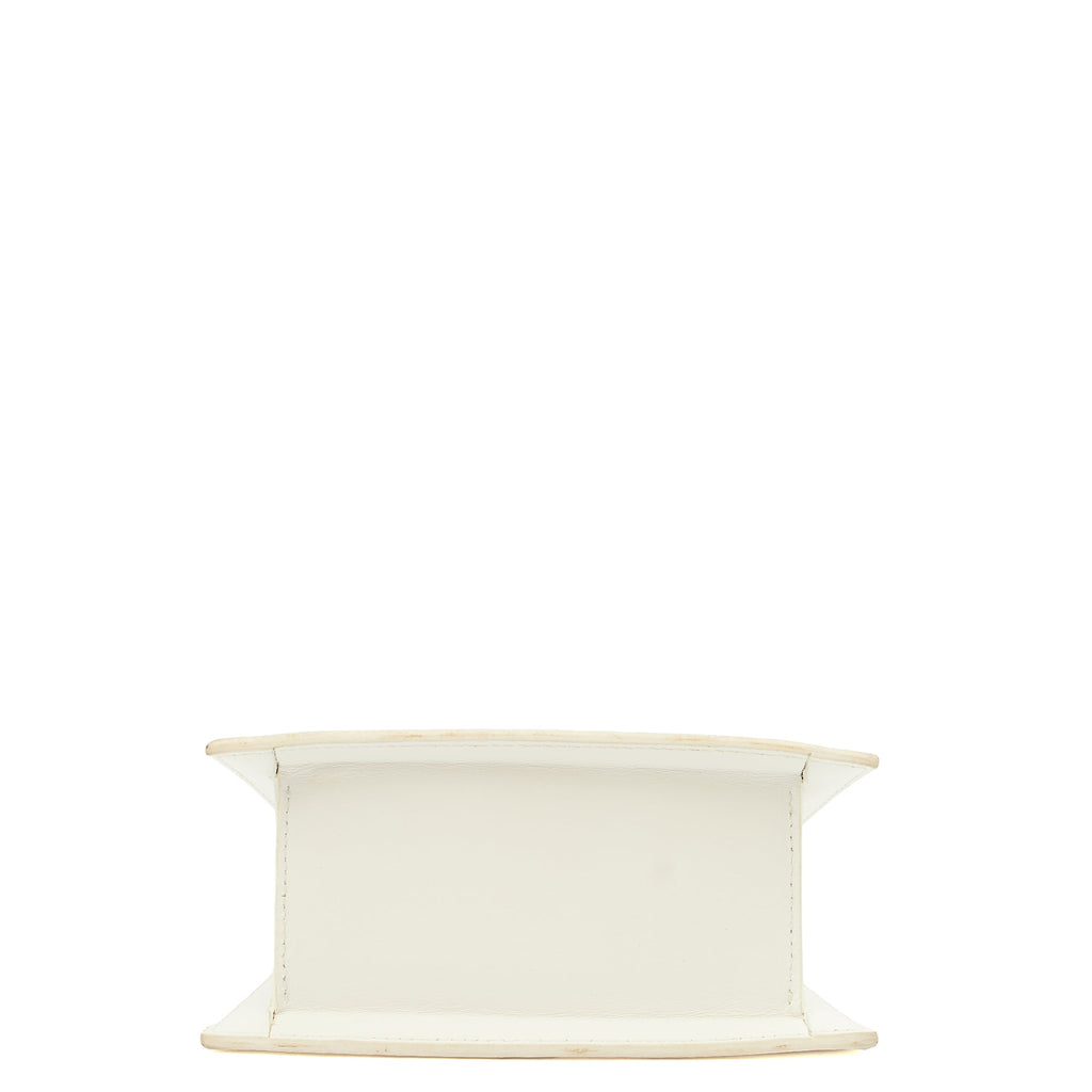Jacquemus Cross Body Le Chiquito Moyen in White, Leather