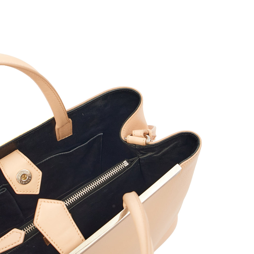 Fendi Tote 2Jour - Large  in Pink, Leather