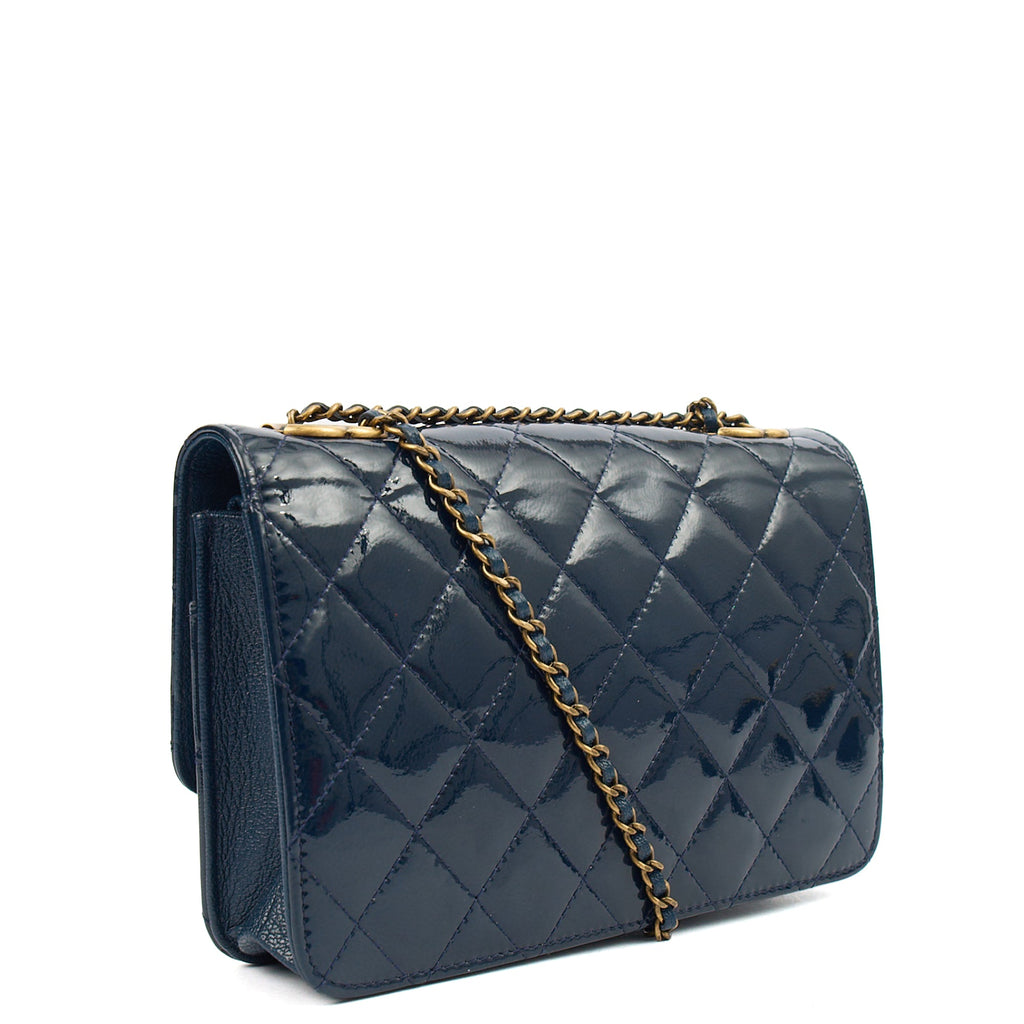 Chanel Cross Body Wallet on Chain in Blue, Patent Leather