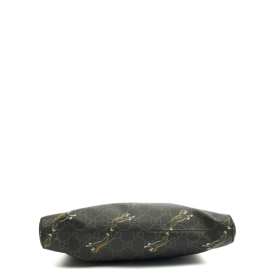 Gucci Cross Body Messenger in Night Courrier GG Supreme, Leather