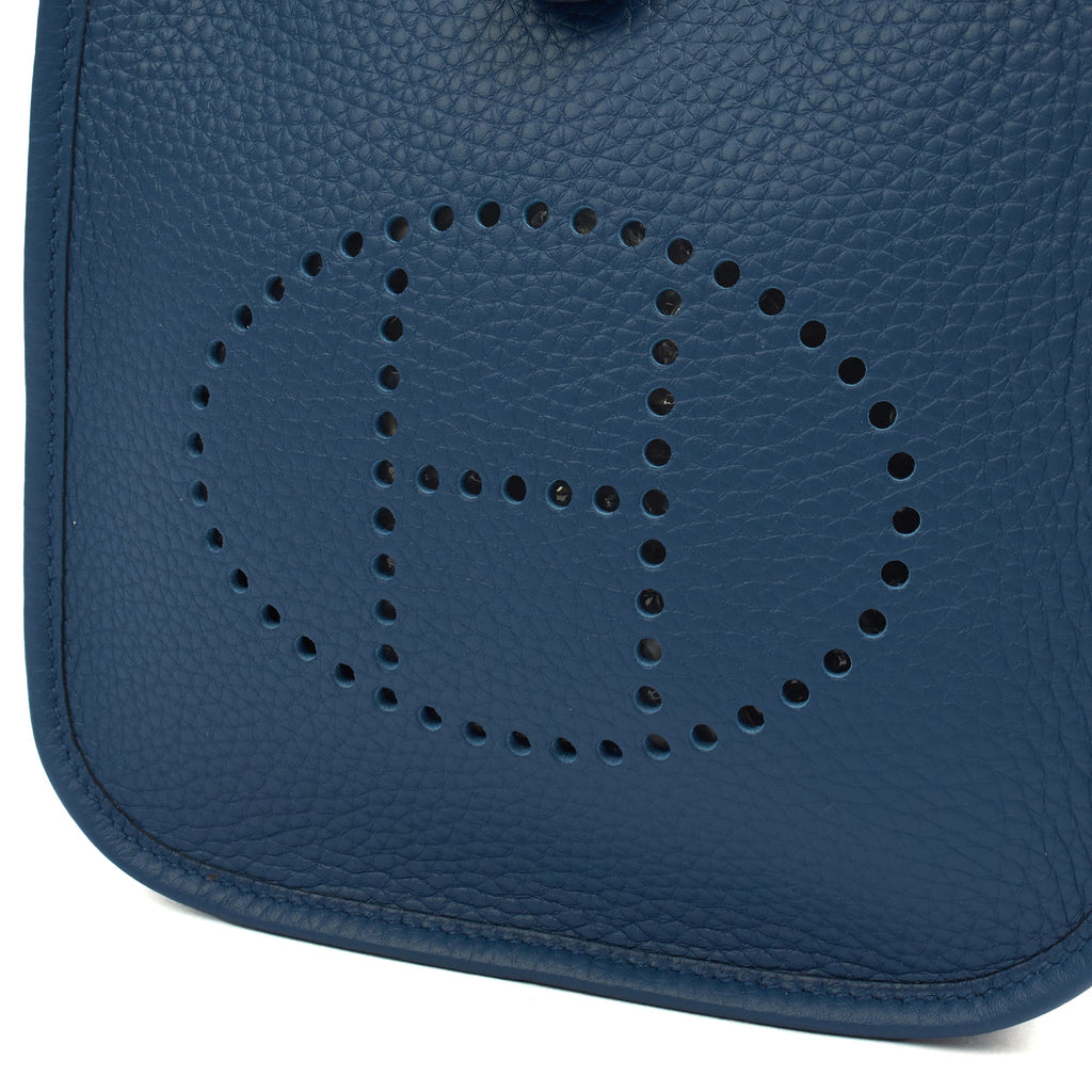 Hermes Cross Body Evelyne 16 in Bleu Jean, Clemence Leather