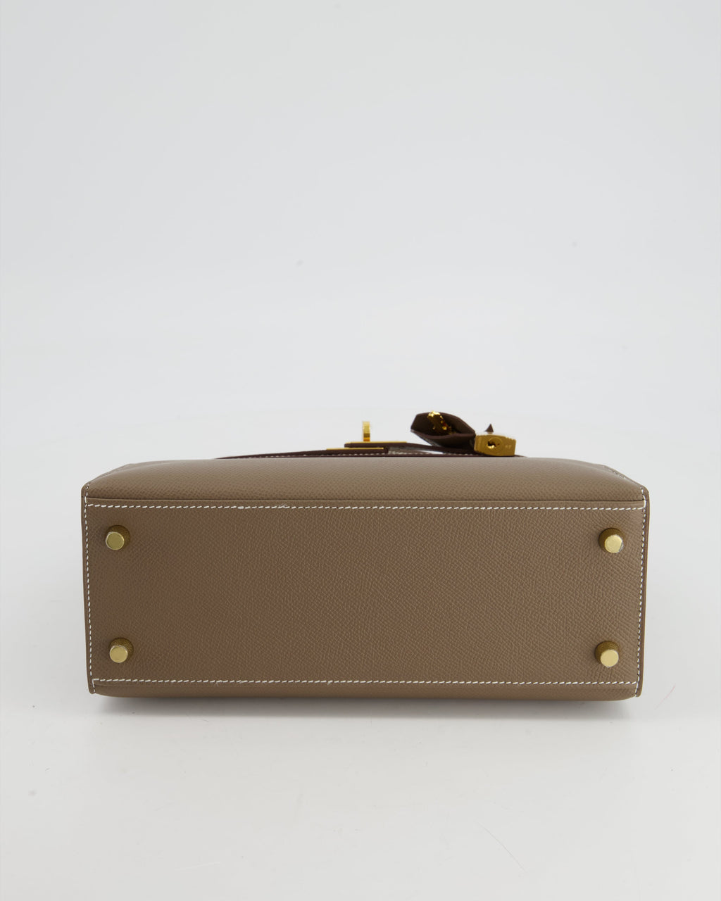 *HOLY GRAIL* Hermès Kelly 25 Sellier Bag in Etoupe Epsom Leather and Gold Hardware