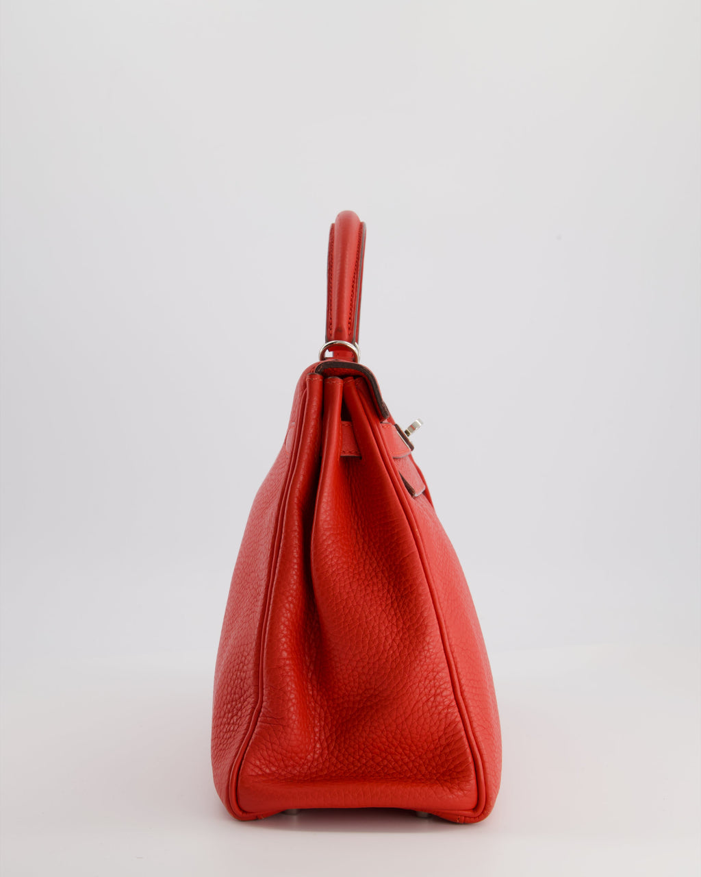 Hermès Kelly 32 Retourne Bag in Geranium Togo Leather and Palladium Hardware