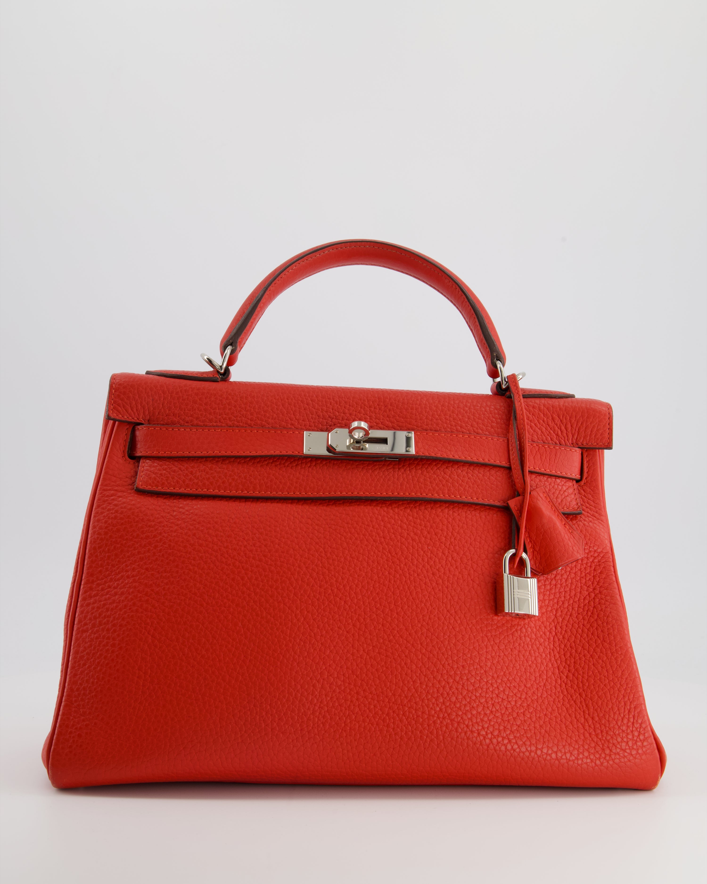 Hermès Kelly 32 Retourne Bag in Geranium Togo Leather and Palladium Hardware
