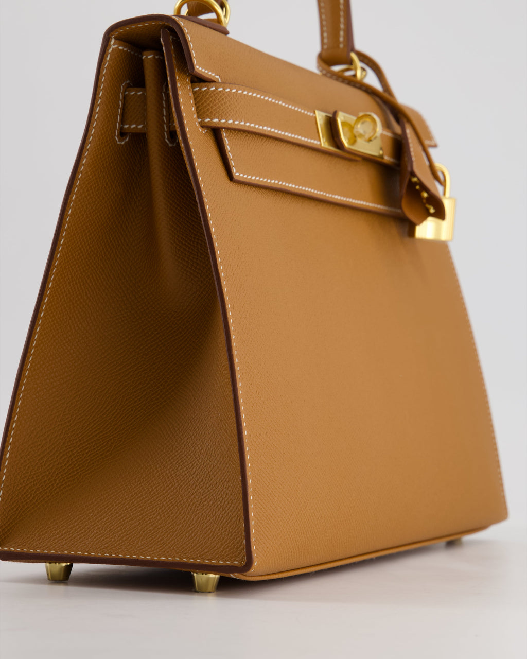 *HOLY GRAIL* Hermès Kelly 28 Sellier  Bag in Gold Epsom Leather with Gold Hardware