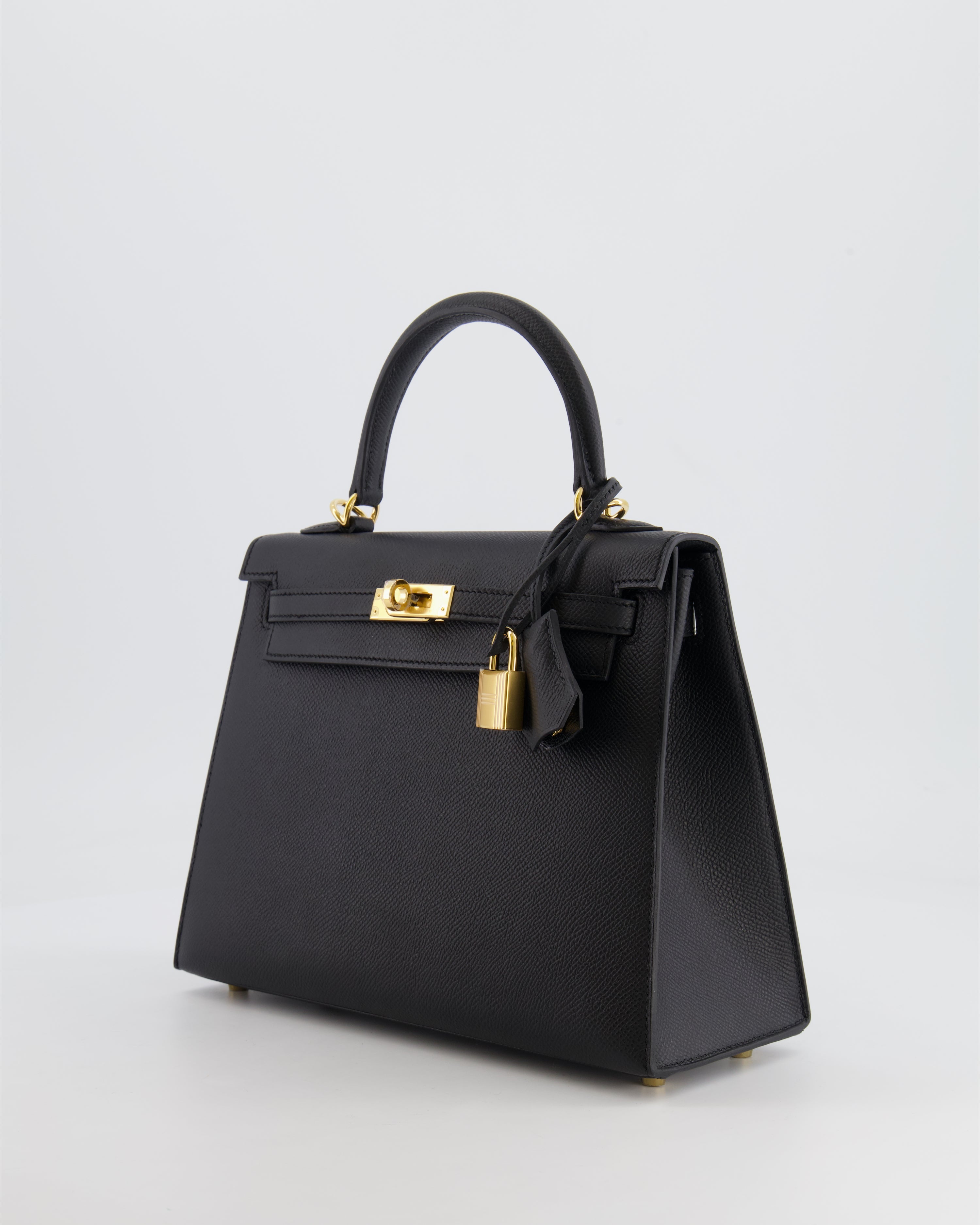 *HOLY GRAIL* Hermès Kelly 25 Sellier Bag in Noir Epsom Leather with Gold Hardware