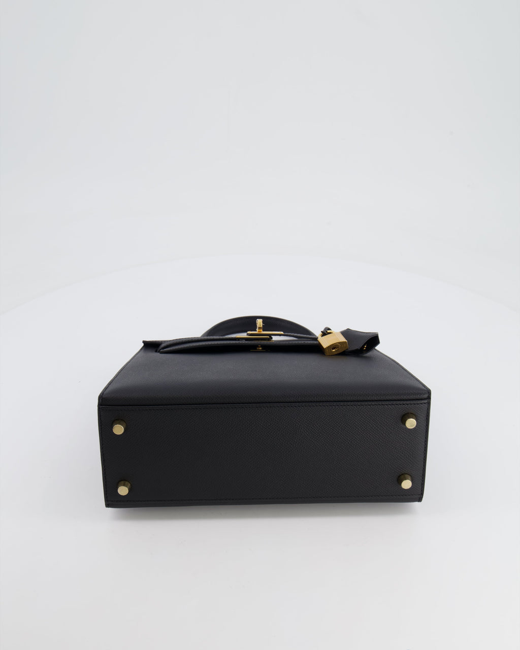 *HOLY GRAIL* Hermès Kelly 25 Sellier Bag in Noir Epsom Leather with Gold Hardware