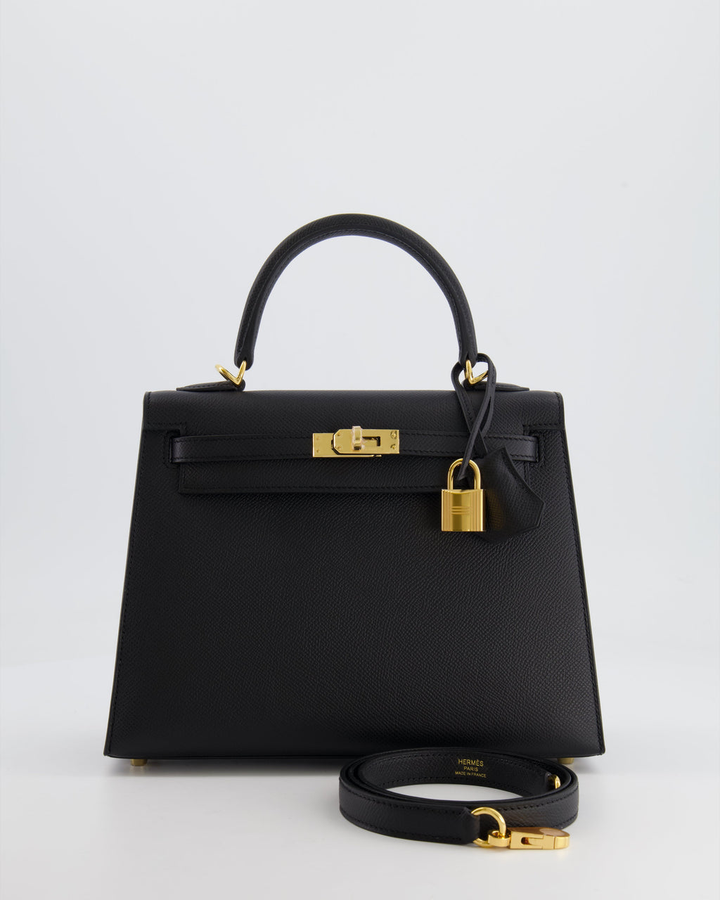 *HOLY GRAIL* Hermès Kelly 25 Sellier Bag in Noir Epsom Leather with Gold Hardware