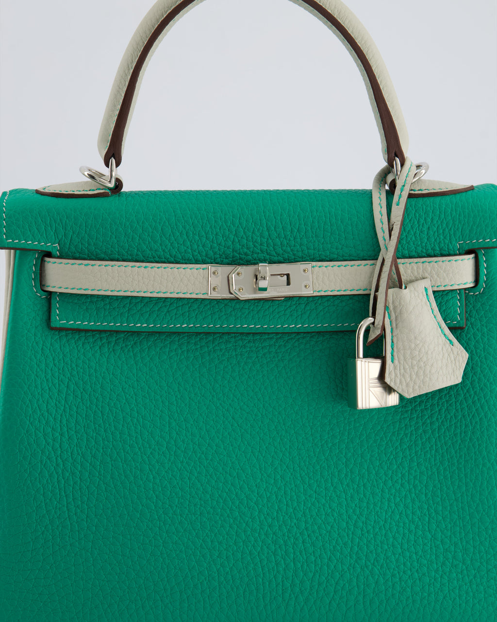 *SUPER RARE* Hermès HSS Kelly 25 Retourne Bag in Vert Vertigo & Gris Perle Togo Leather with Palladium Hardware & Contrast Stitching