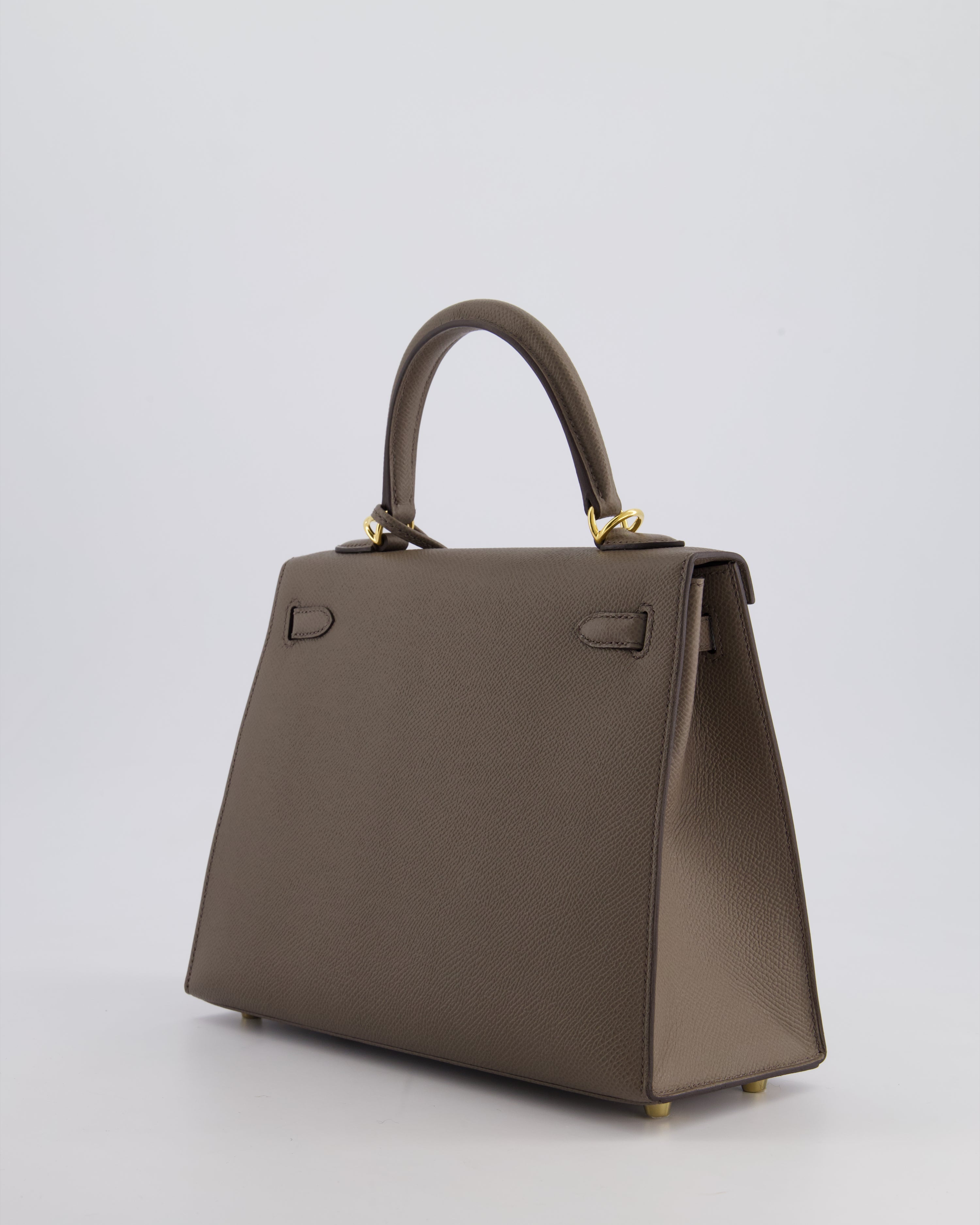 *RARE* Hermès Kelly 25 Sellier Bag in Gris Etain Epsom Leather with Gold Hardware