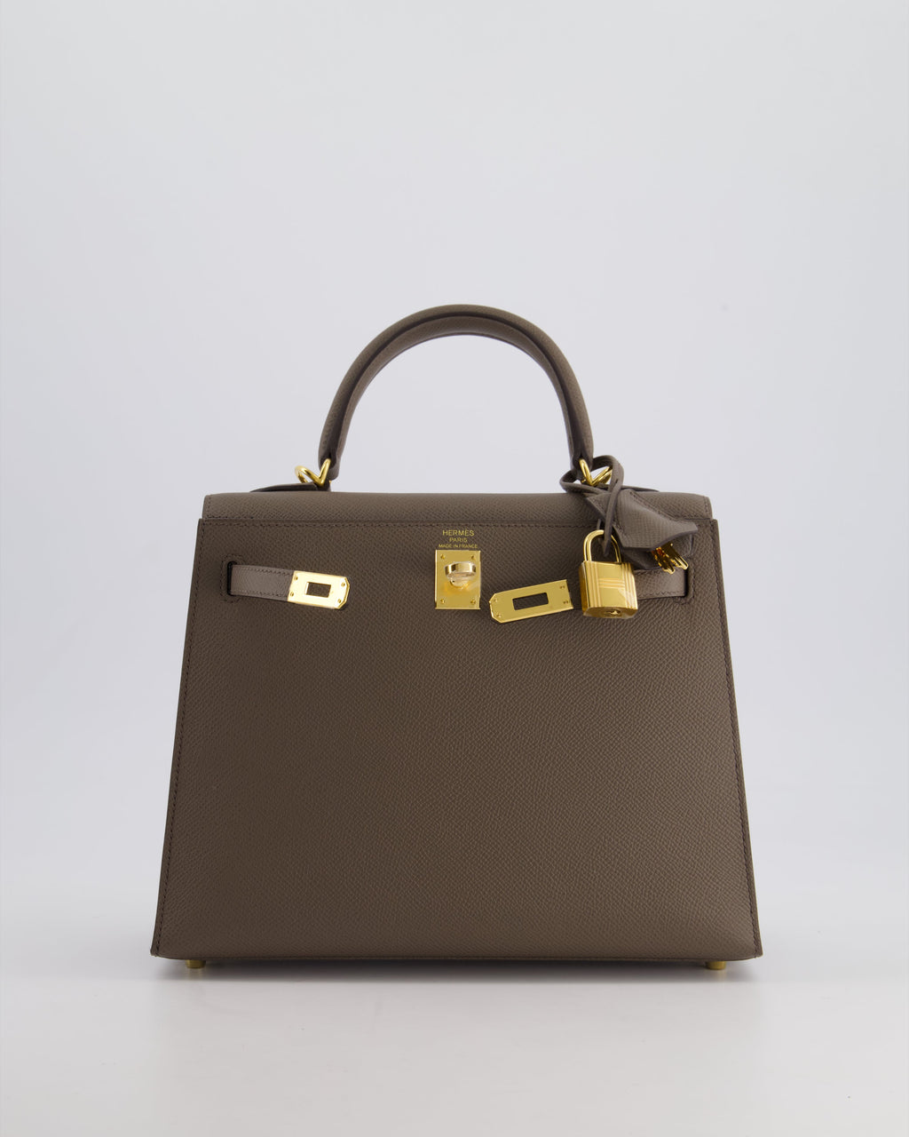 *RARE* Hermès Kelly 25 Sellier Bag in Gris Etain Epsom Leather with Gold Hardware
