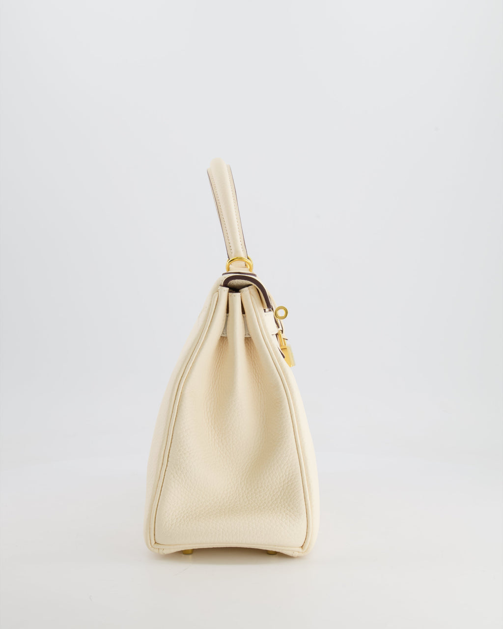 Hermès Kelly 28 Retourne Bag in Nata Clemence Leather with Gold Hardware
