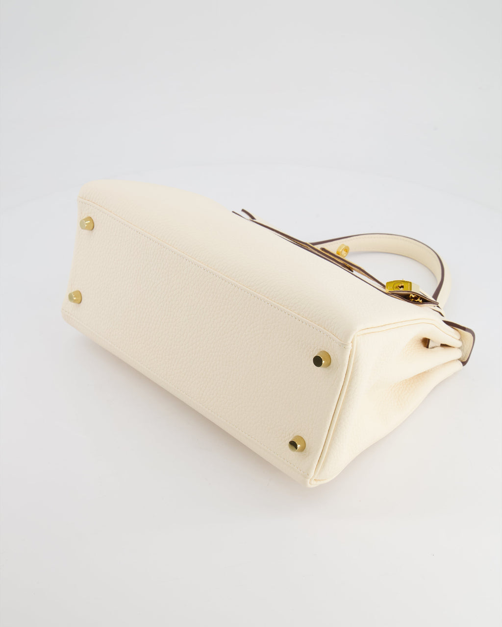 Hermès Kelly 28 Retourne Bag in Nata Clemence Leather with Gold Hardware