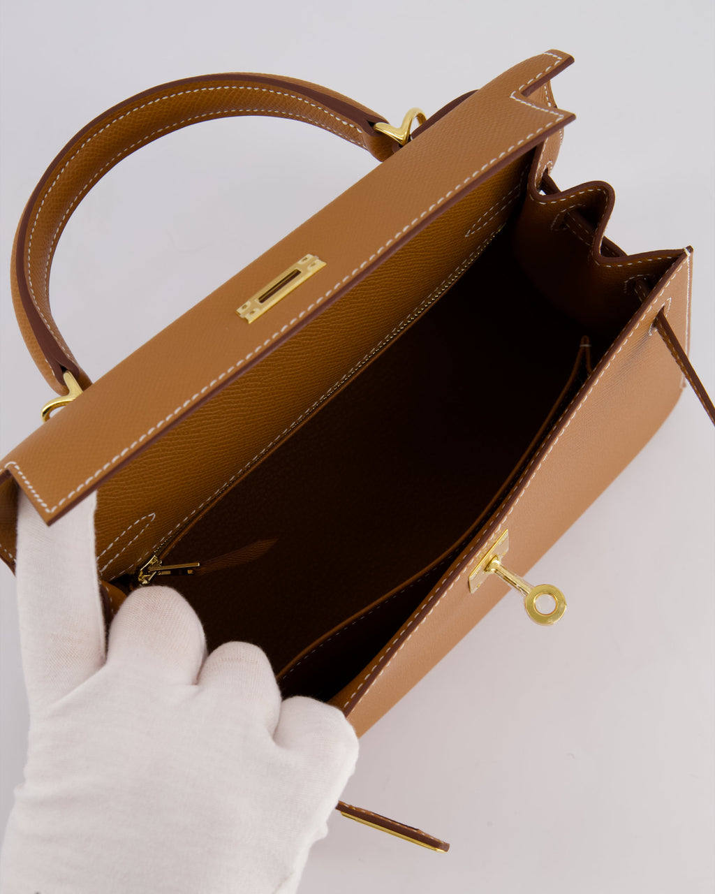 *HOLY GRAIL* Hermès Kelly 25 Sellier Bag in Gold Epsom Leather with Gold Hardware