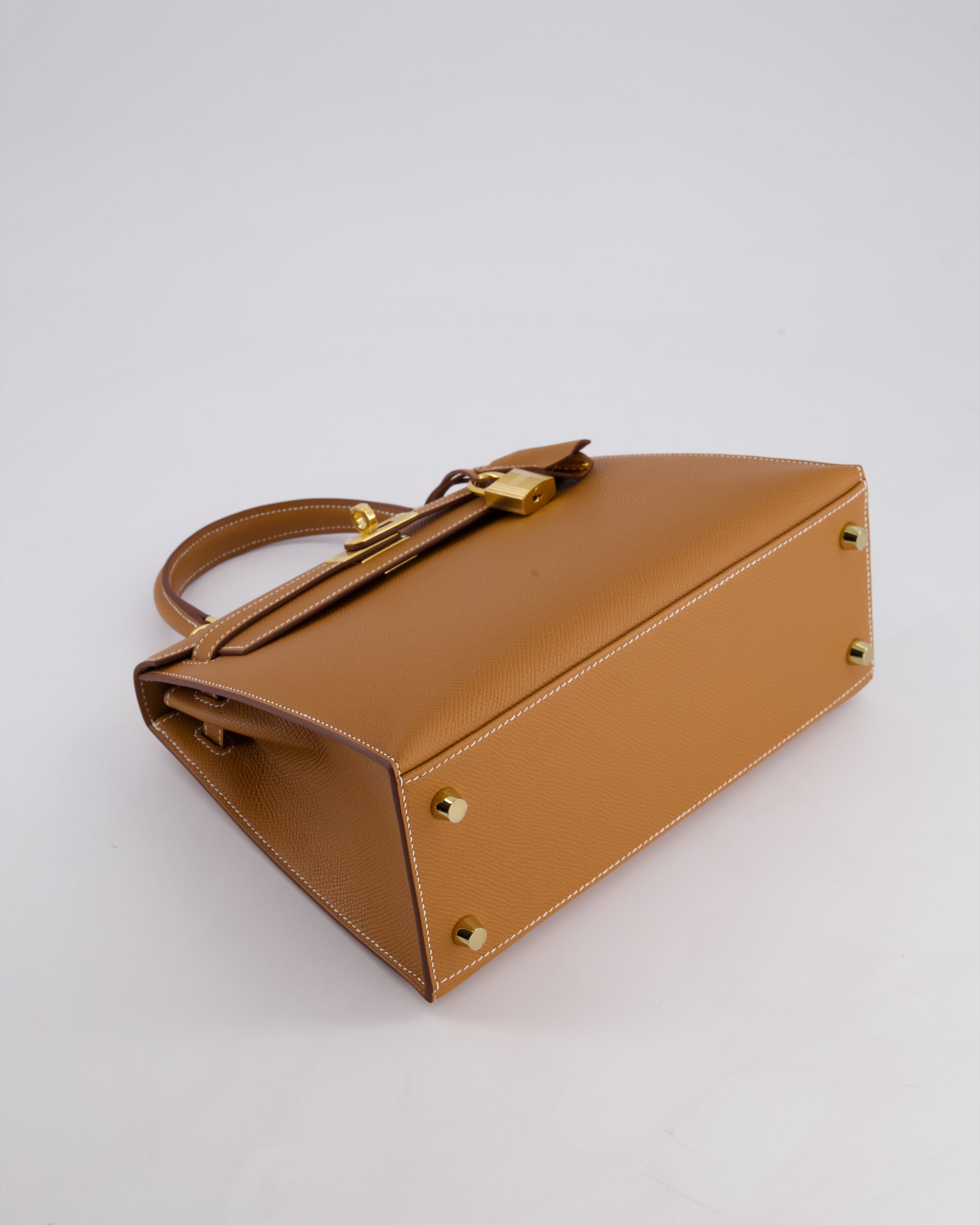 *HOLY GRAIL* Hermès Kelly 25 Sellier Bag in Gold Epsom Leather with Gold Hardware