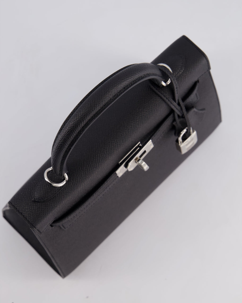*SUPER RARE* Hermès Kelly 25 Sellier Bag in Noir Epsom Leather with Palladium Hardware