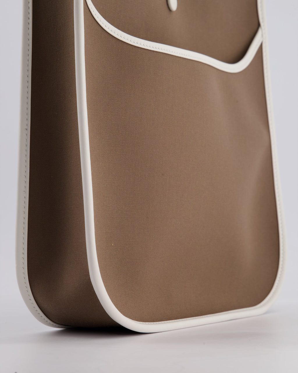 Hermes Evelyne 29 in Neo Etoupe Canvas and White with Palladium Hardware
