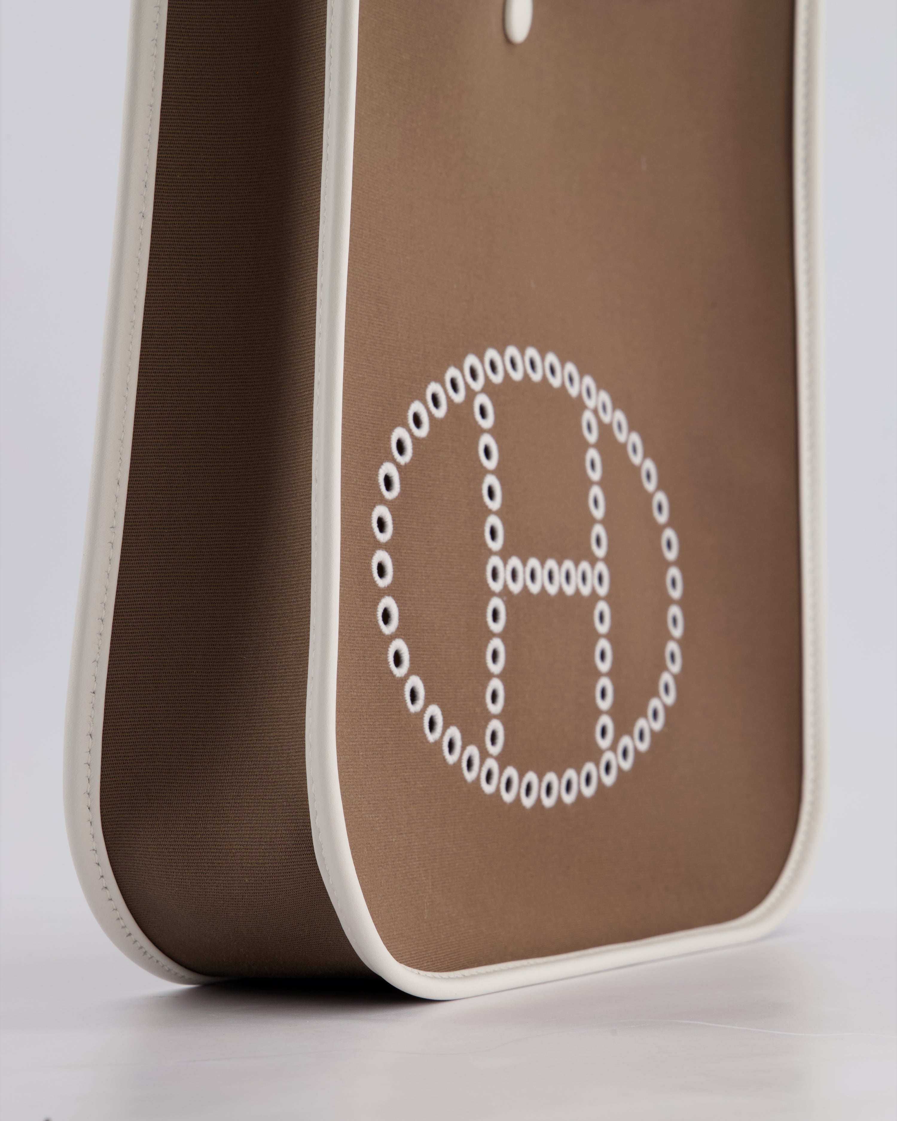 Hermes Evelyne 29 in Neo Etoupe Canvas and White with Palladium Hardware