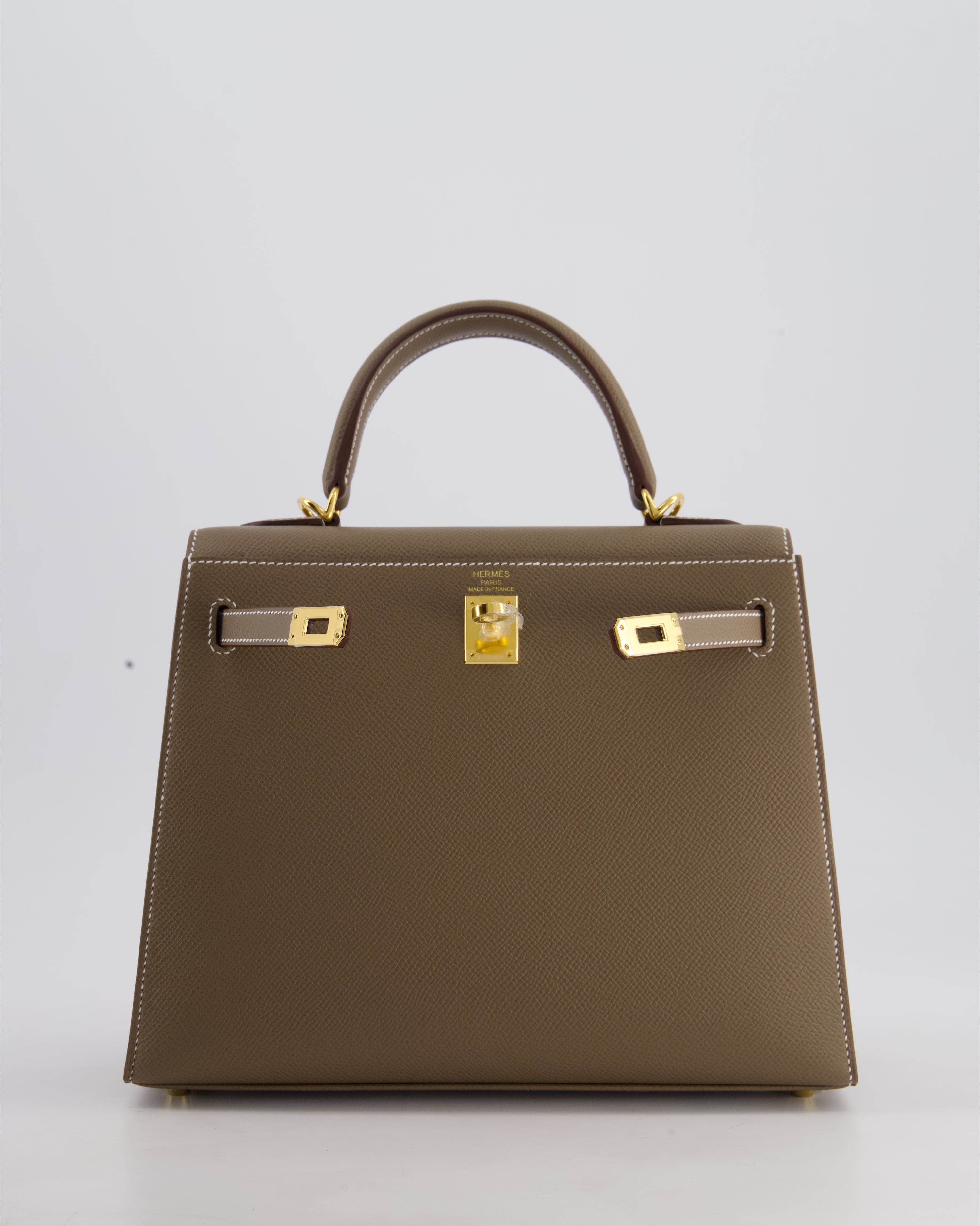 Hermès Kelly 25 Sellier Bag in Etoupe Epsom Leather and Gold Hardware