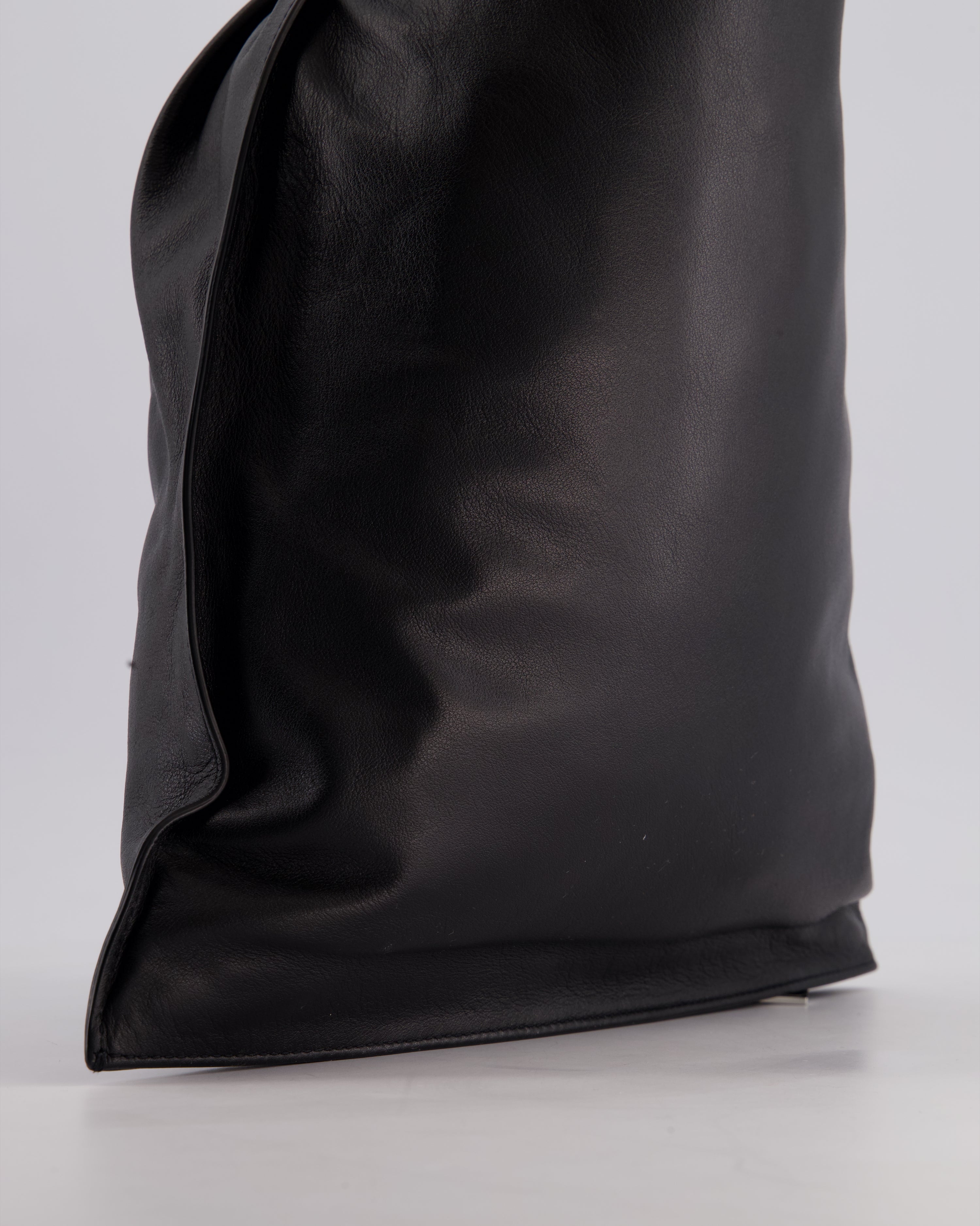 Bottega Veneta Large Black Calfskin Leather Knot Clutch Bag