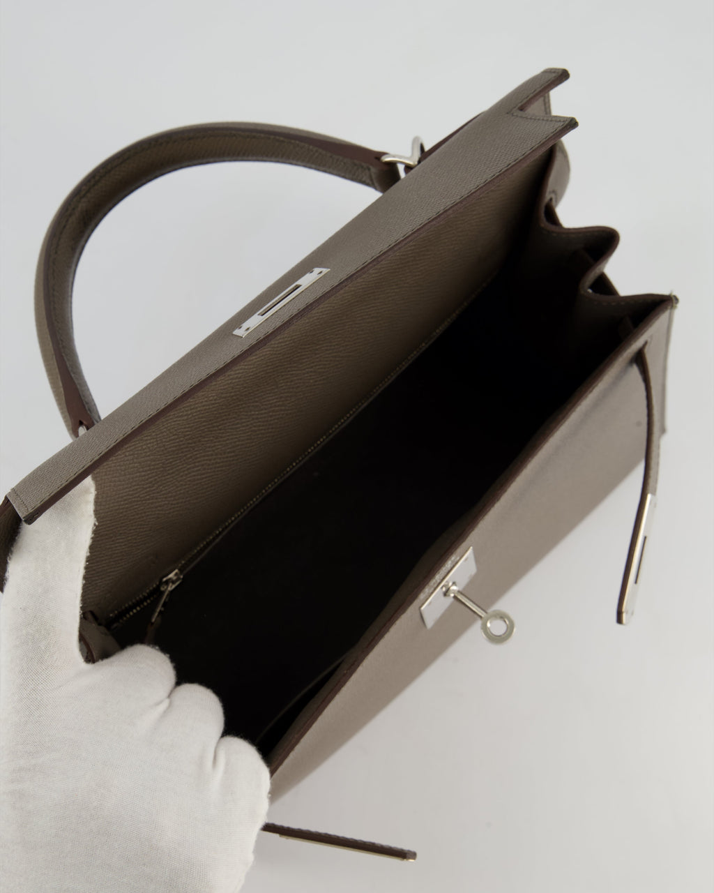 Hermès HSS Kelly 28 Sellier Bag in Gris Etain Epsom Leather with Palladium Hardware
