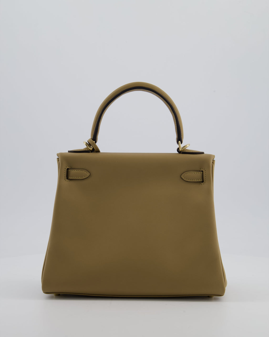 Hermès Kelly 25 Retourne Bag in Poussiere Swift Leather with Permabrass Hardware