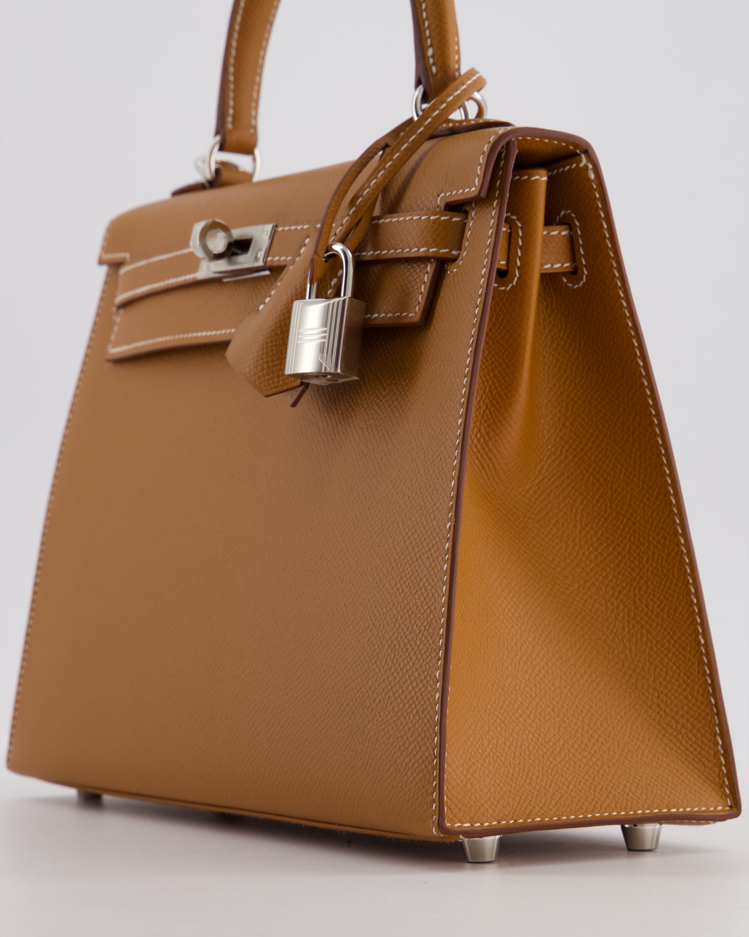 Hermès Kelly 25 Sellier Bag in Gold Epsom Leather with Palladium Hardware