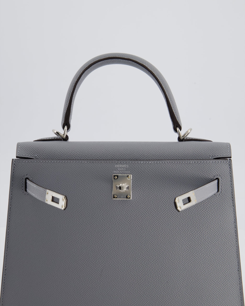 Hermès Kelly 25 Sellier Bag in Gris Pantin Epsom Leather with Palladium Hardware