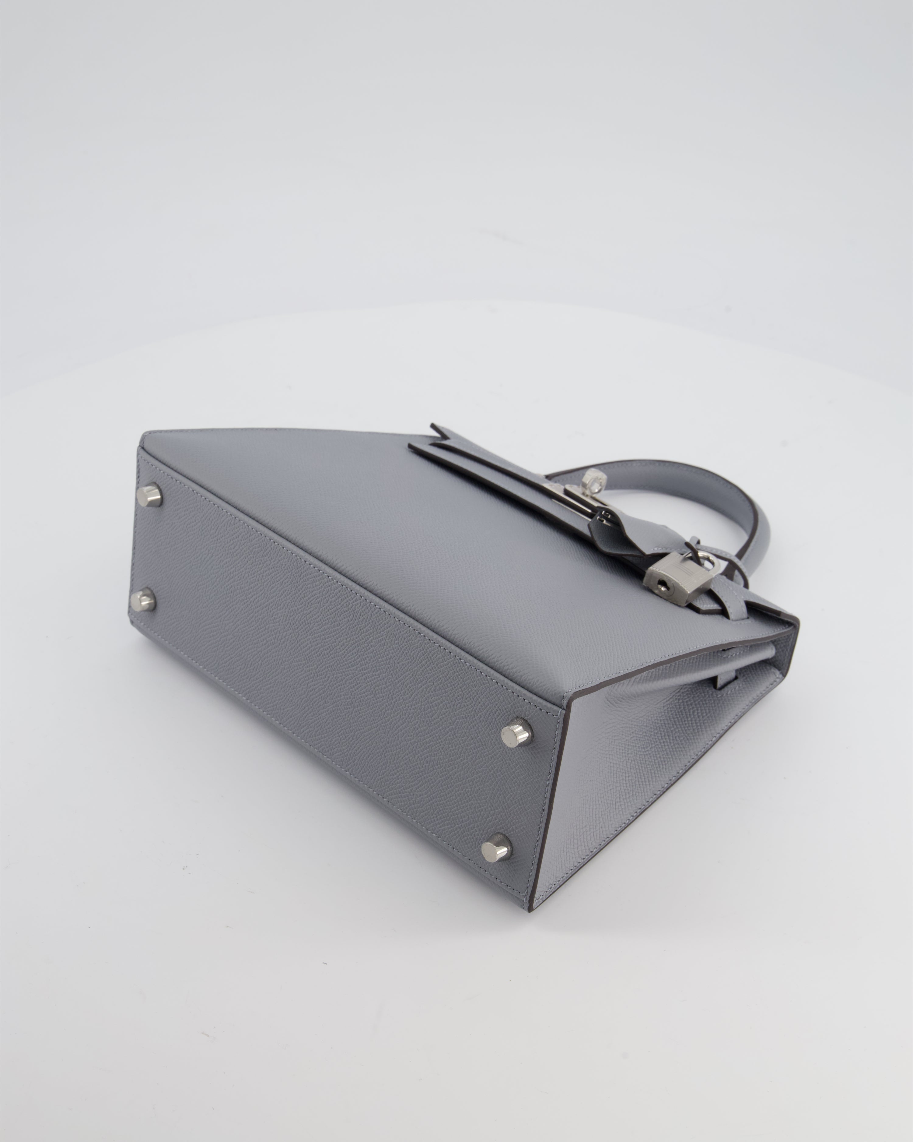 Hermès Kelly 25 Sellier Bag in Gris Pantin Epsom Leather with Palladium Hardware