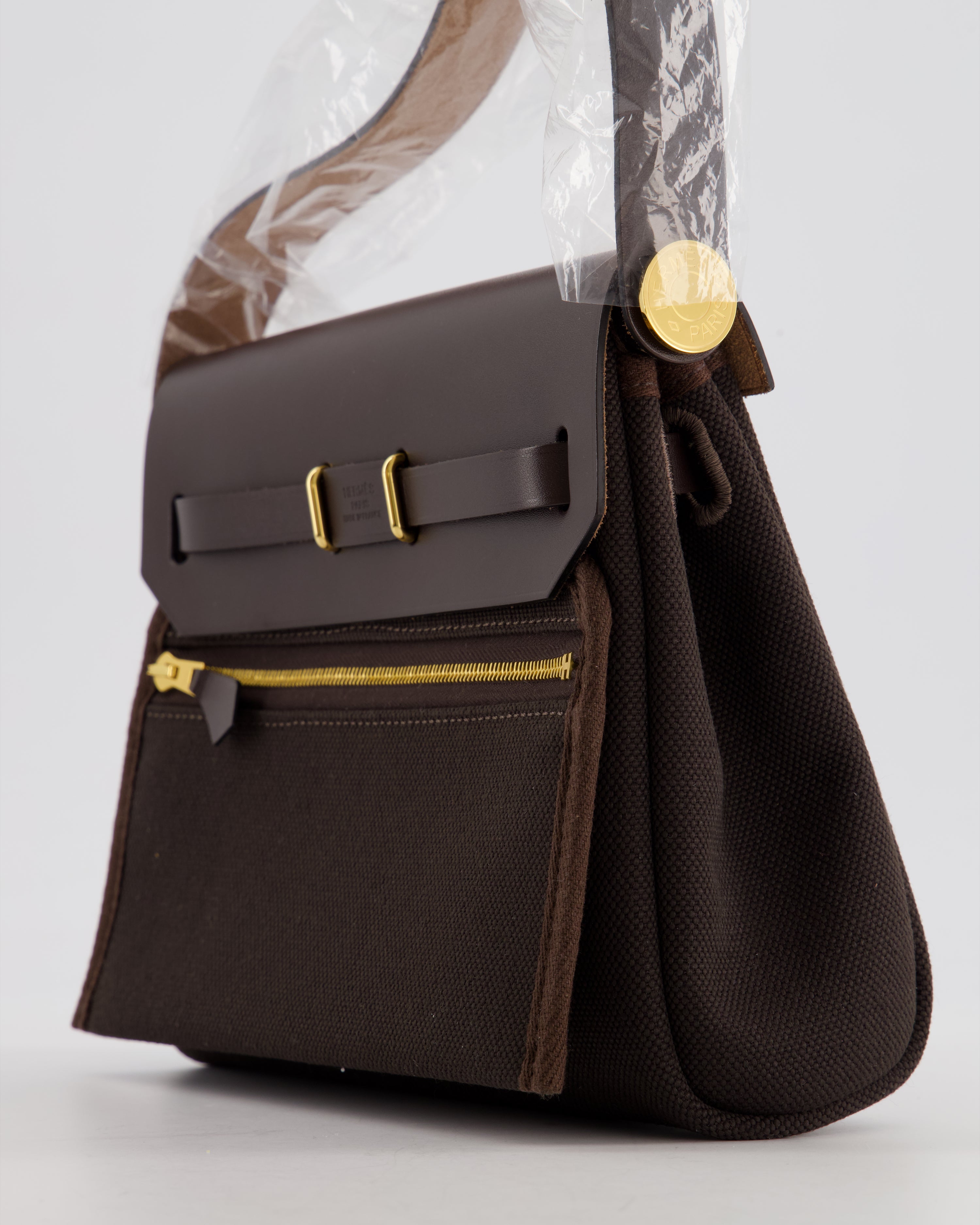 *Hot & RARE* Hermès Herbag Zip 20 Bag in Ebene Viking Canvas & Ebene Vache Hunter Leather with Gold Hardware