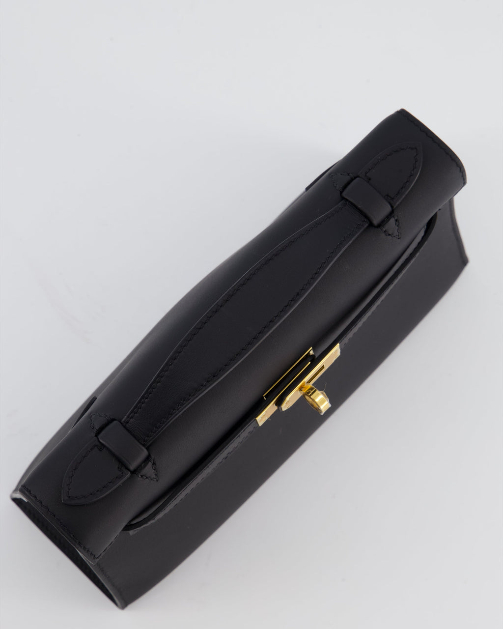 *SUPER RARE* Hermès Mini Kelly Pochette Bag in Noir Swift Leather with Gold Hardware