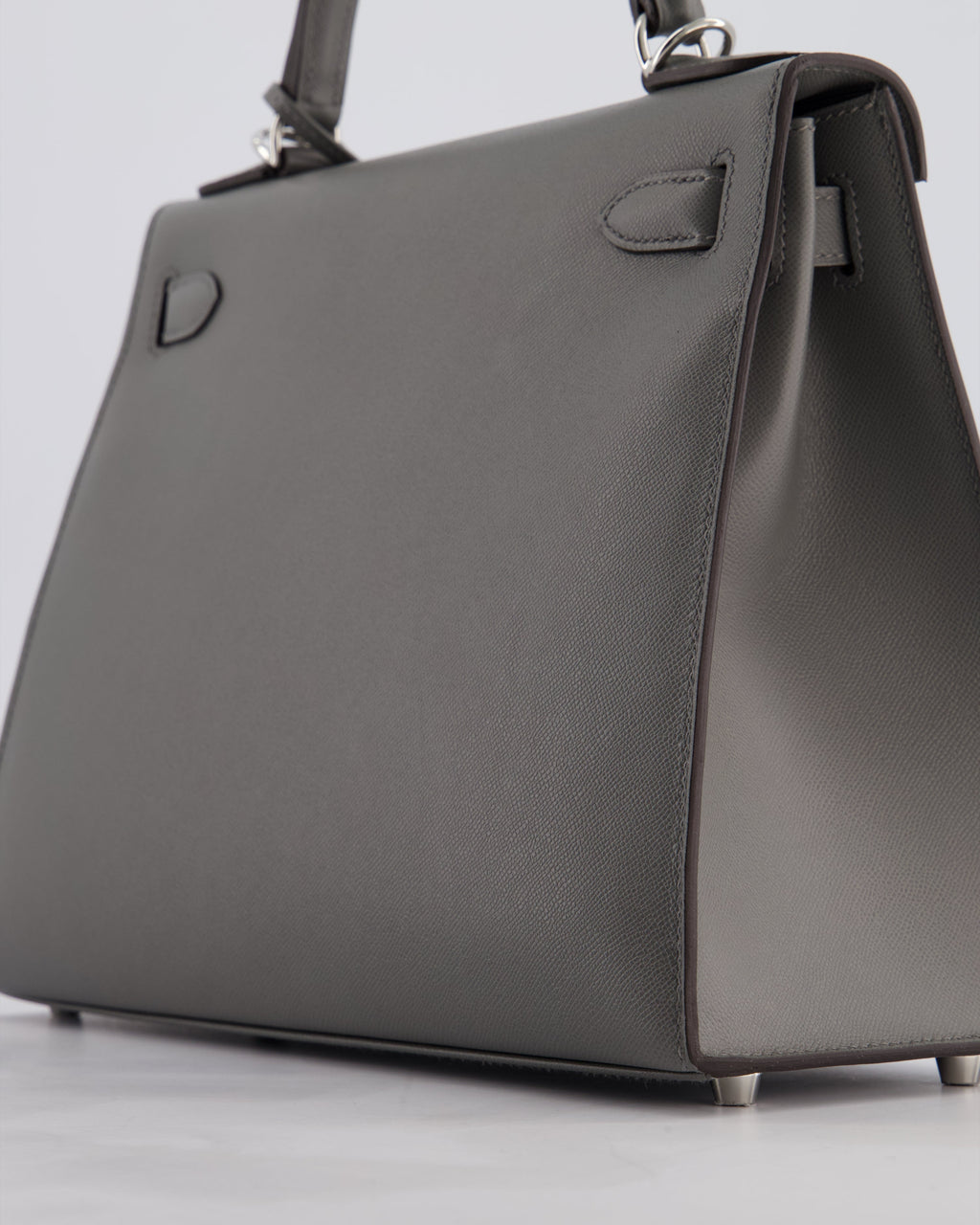*RARE* Hermès Kelly 28 Sellier Bag in Gris Meyer Madame Leather with Palladium Hardware