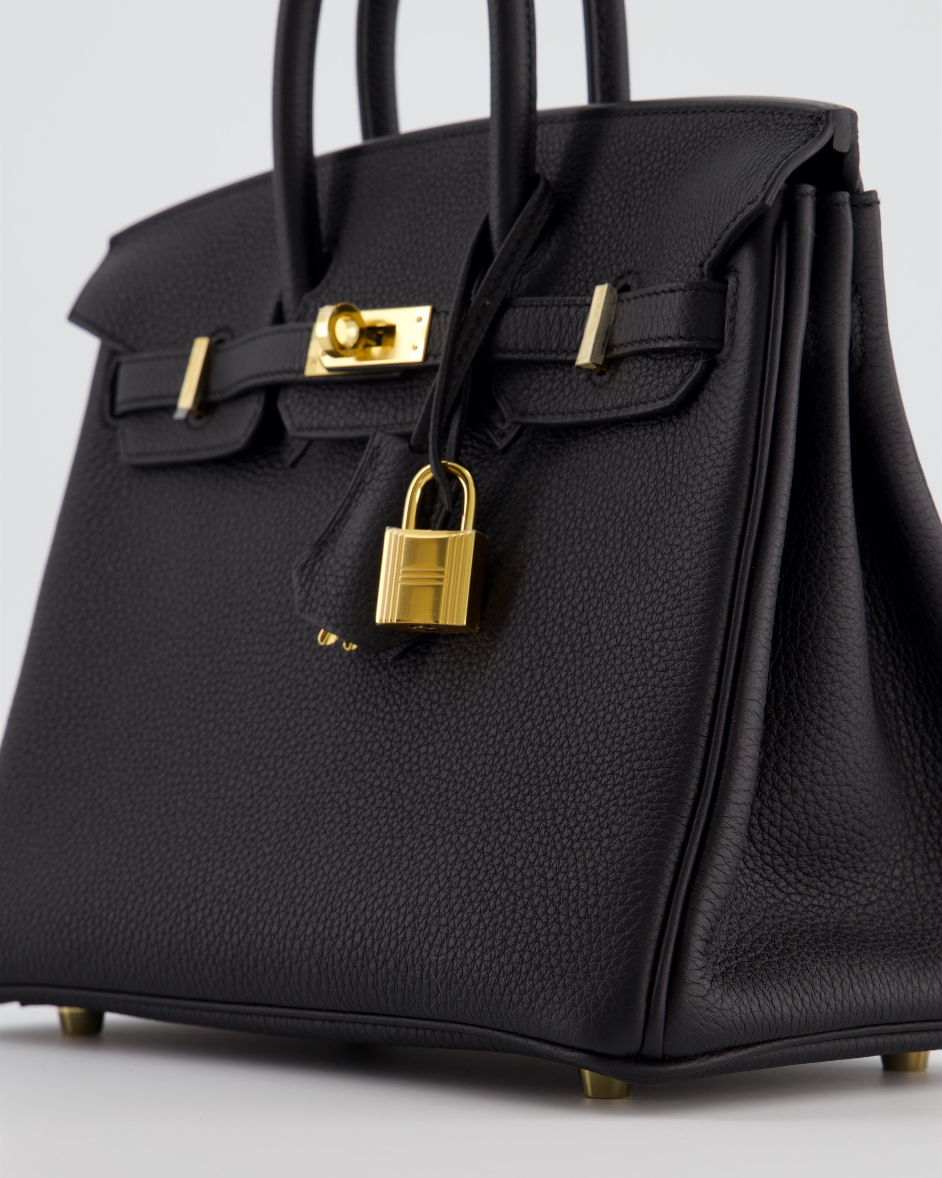 Hermès Birkin 25 Retourne Bag in Noir Togo Leather with Gold Hardware