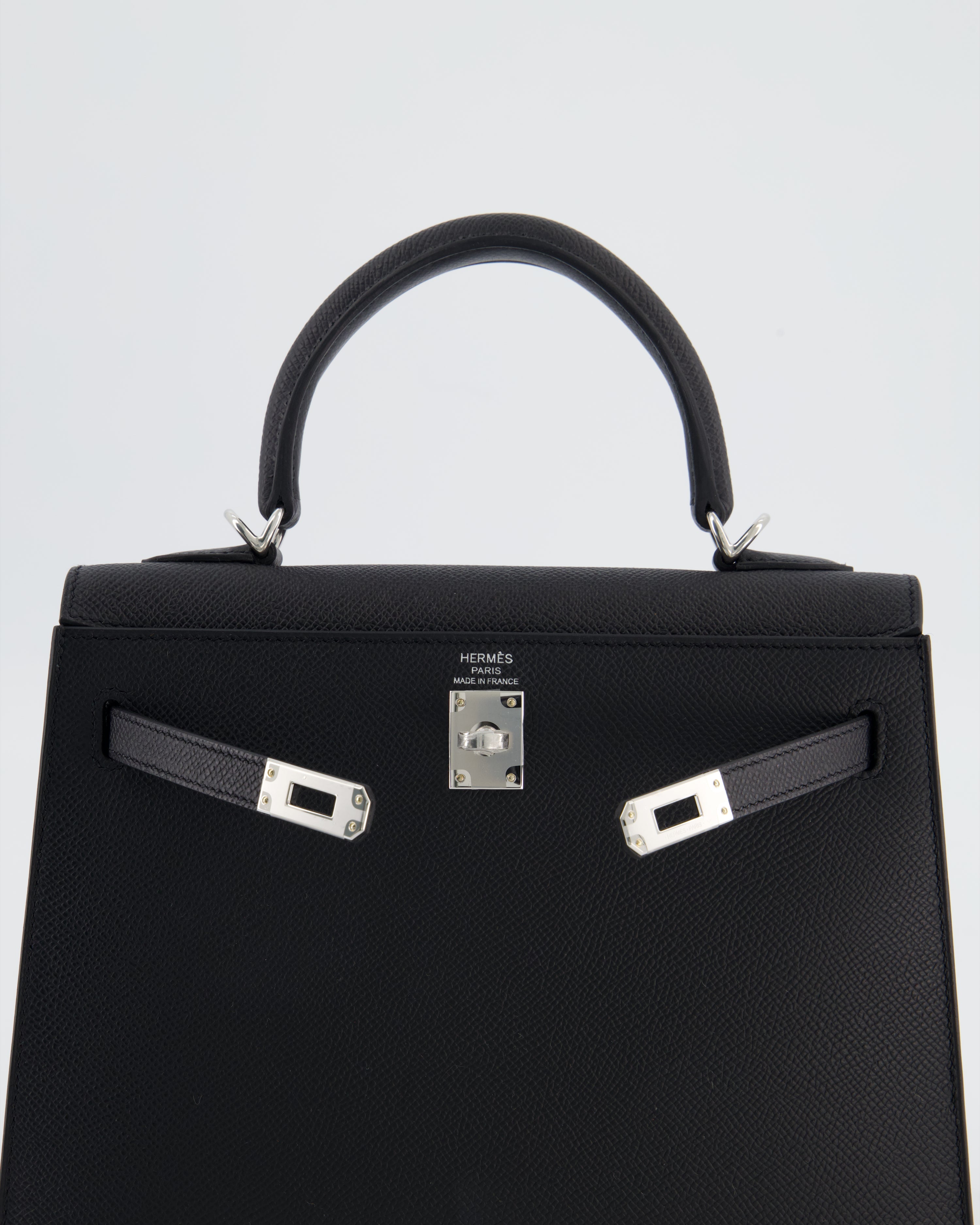 *SUPER RARE* Hermès Kelly 25 Sellier Bag in Noir Epsom Leather with Palladium Hardware