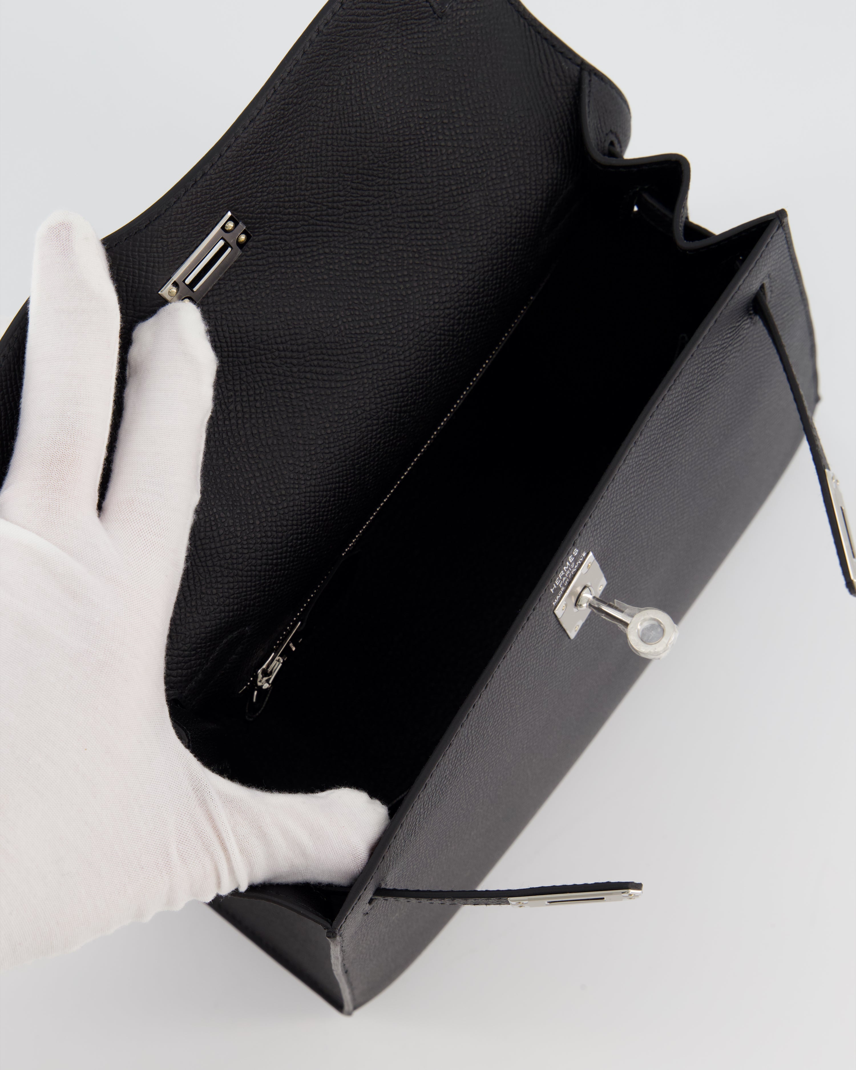 *SUPER RARE* Hermès Kelly 25 Sellier Bag in Noir Epsom Leather with Palladium Hardware