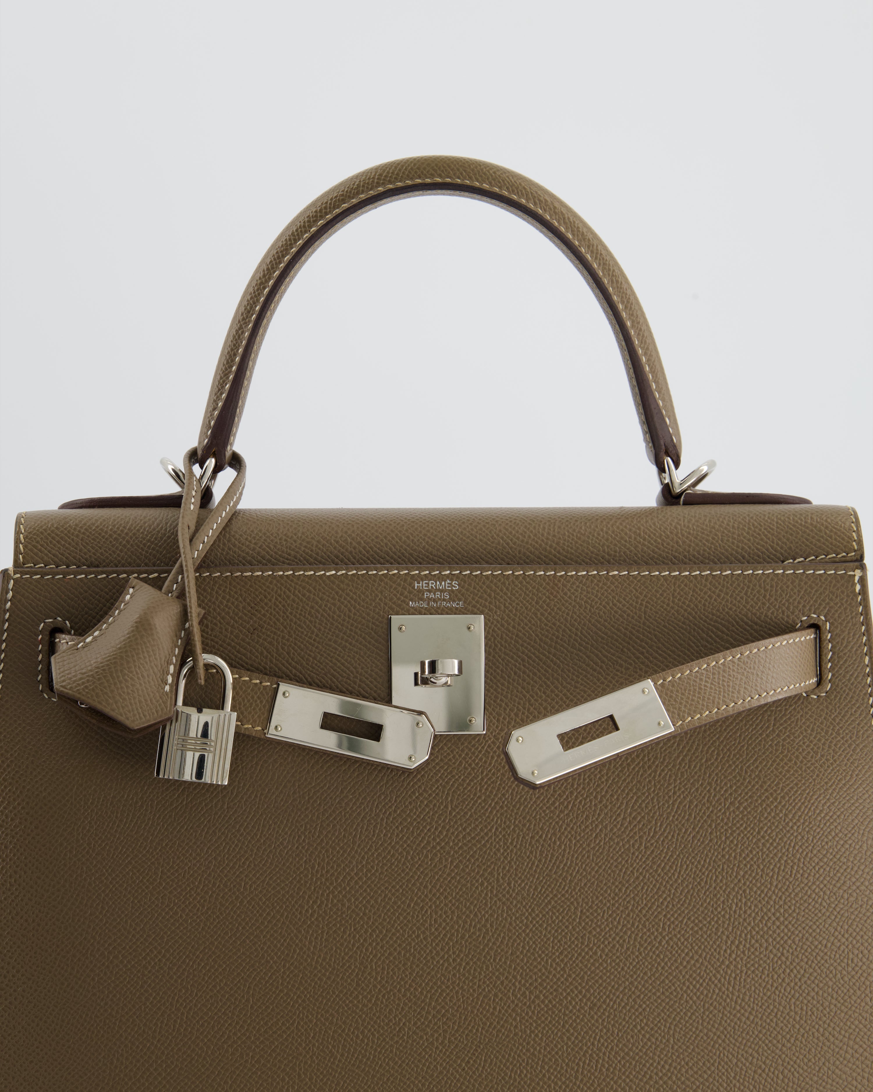 Hermès Kelly 28 Sellier Bag in Etoupe Epsom Leather with Palladium Hardware