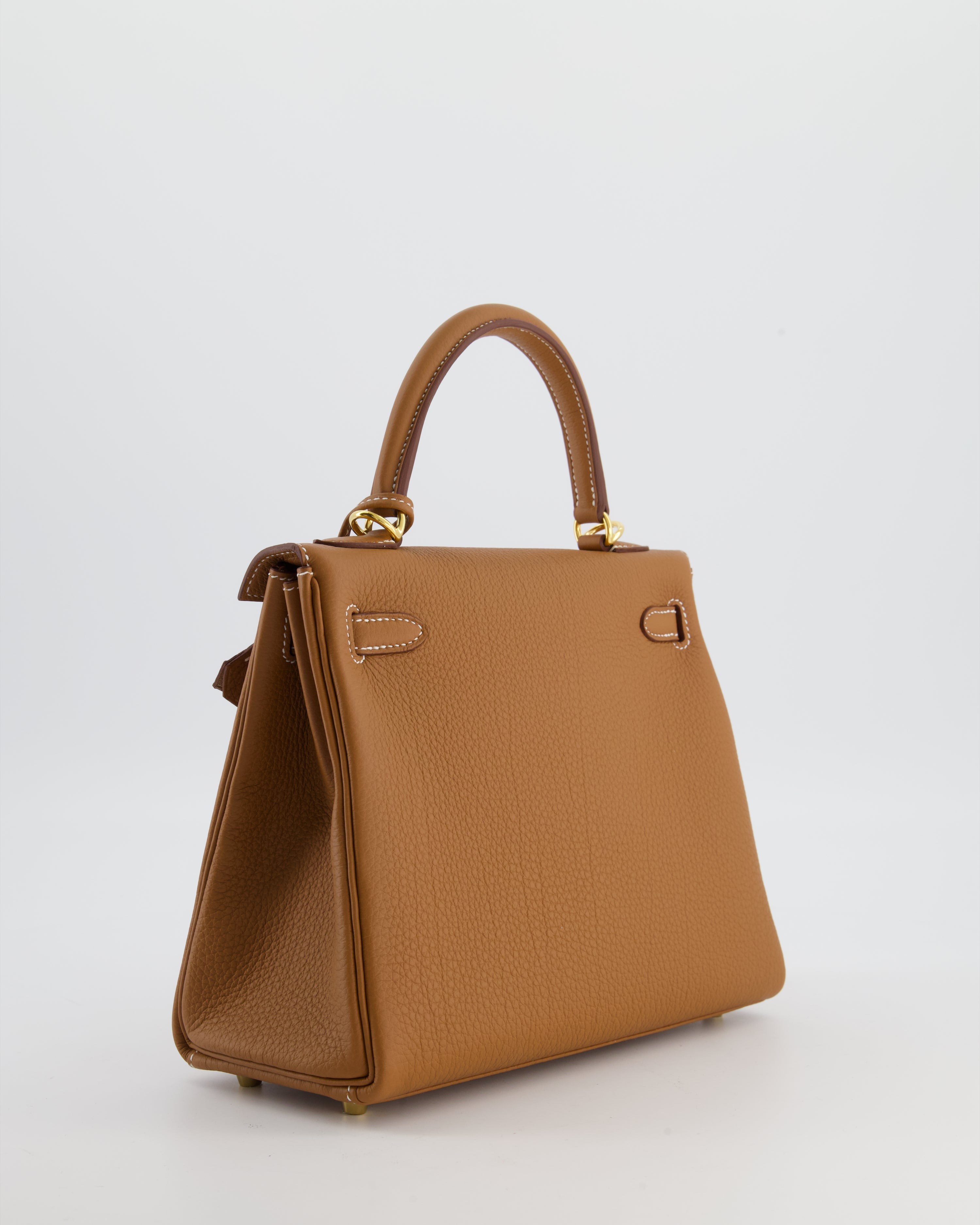 Hermès Kelly 25 Retourne Bag in Gold Togo Leather with Gold Hardware