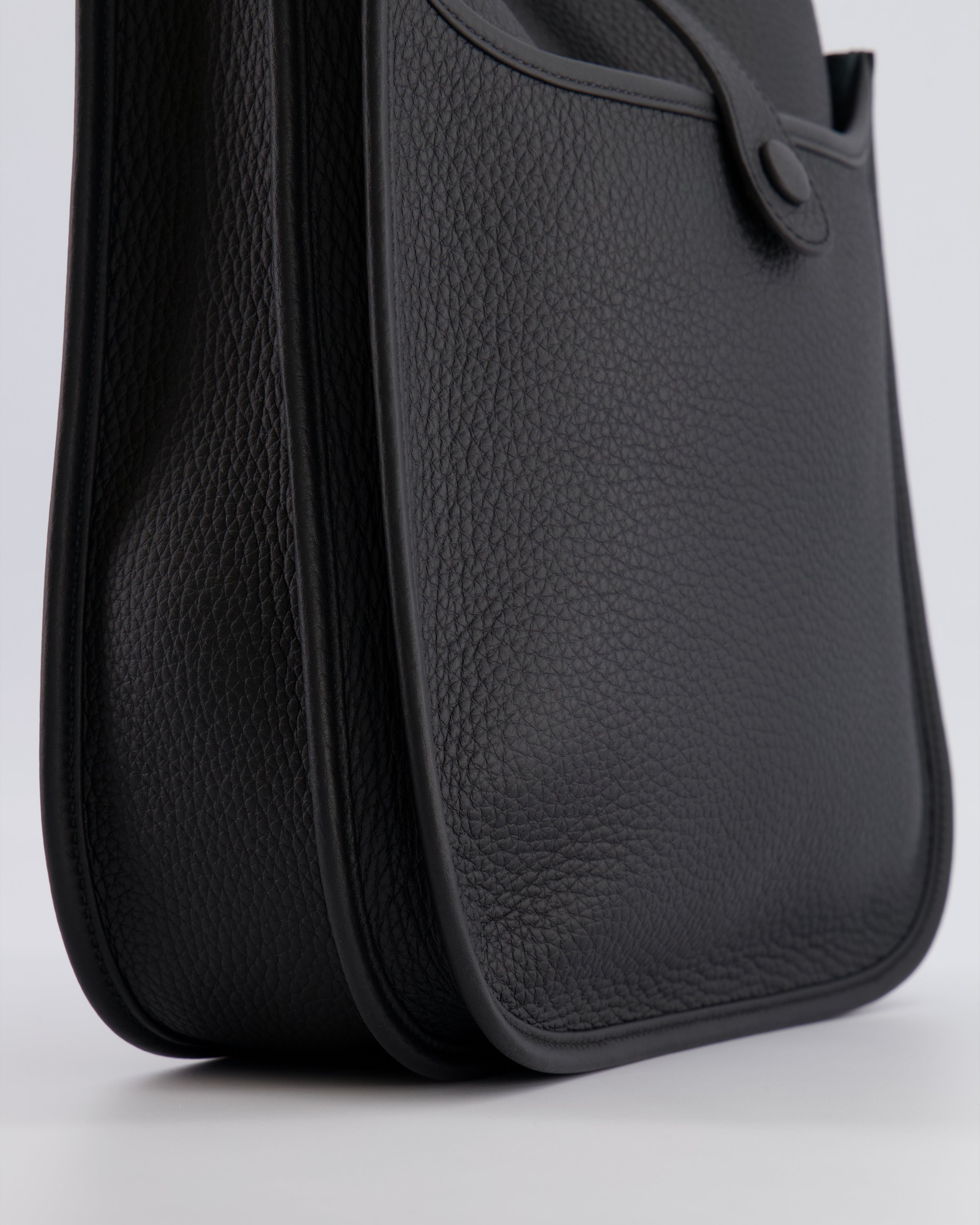 Hermès Evelyne III 29 Bag in Black Taurillon Clemence Leather with Gold Hardware