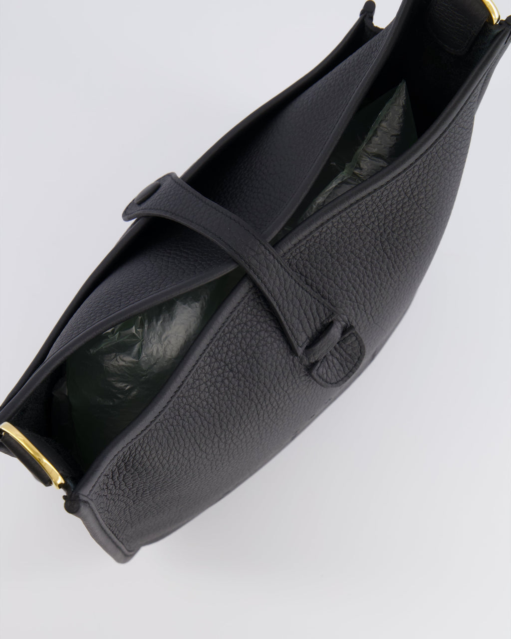 Hermès Evelyne III 29 Bag in Black Taurillon Clemence Leather with Gold Hardware